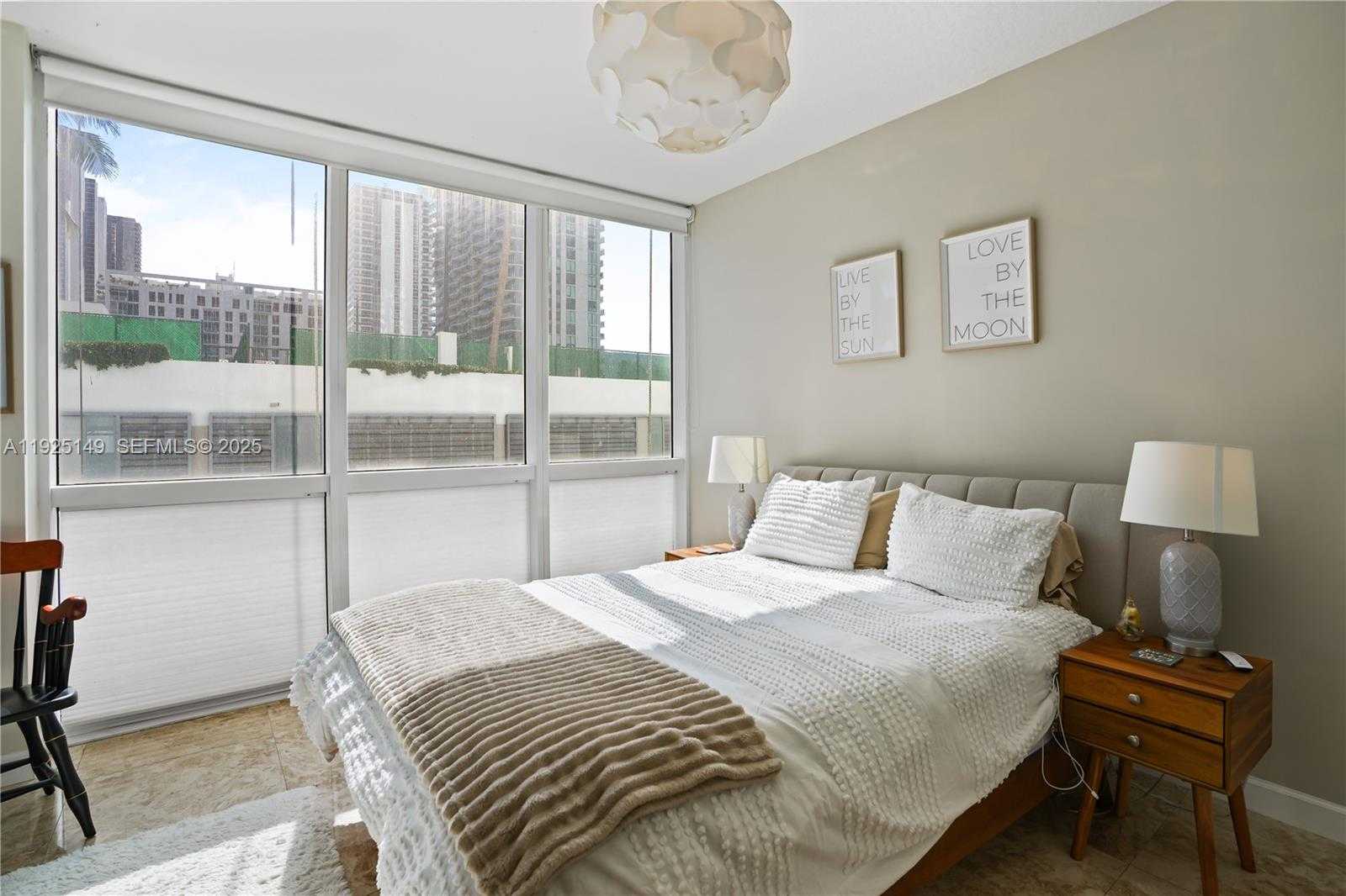 Small Image of 480 NORTH EAST 30TH ST #703, Miami Number 16