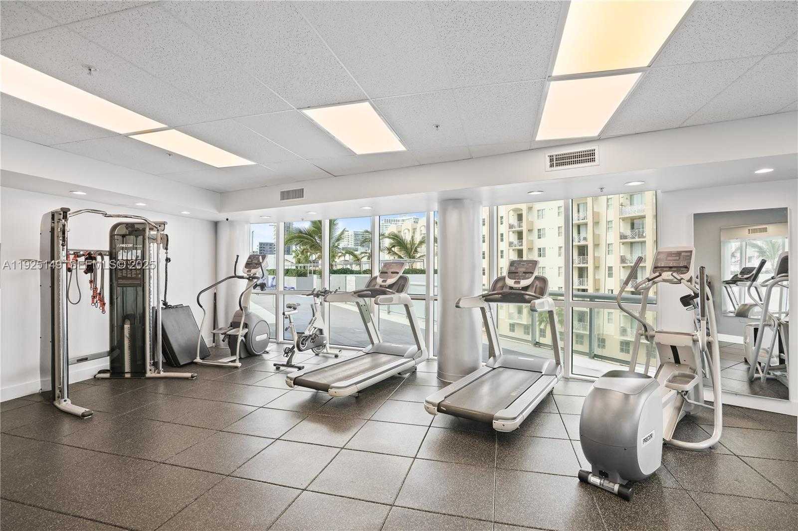 Small Image of 480 NORTH EAST 30TH ST #703, Miami Number 28