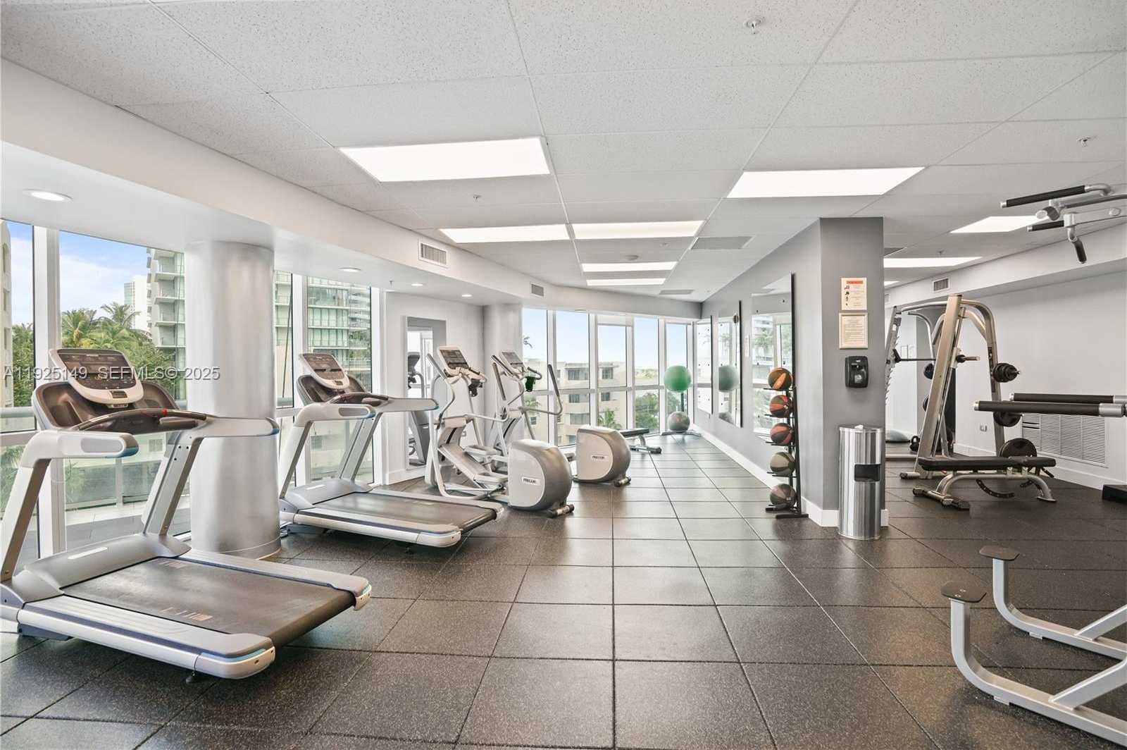 Small Image of 480 NORTH EAST 30TH ST #703, Miami Number 29