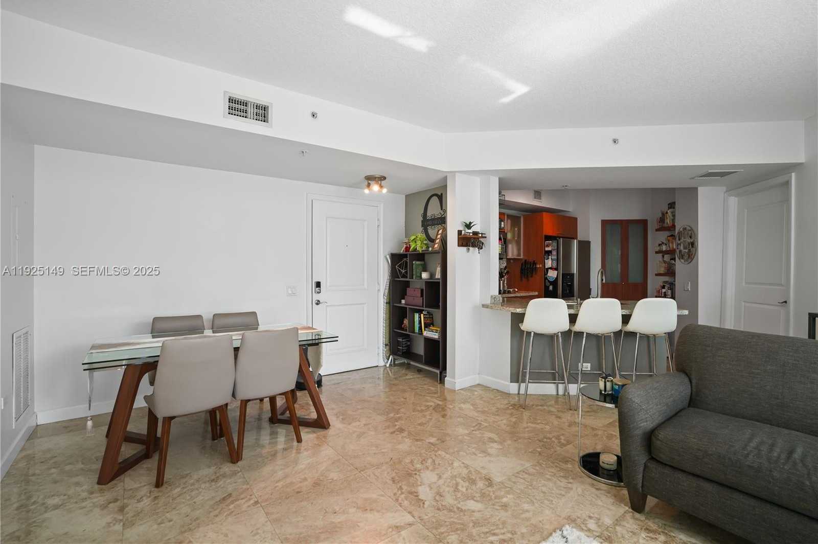 Small Image of 480 NORTH EAST 30TH ST #703, Miami Number 4