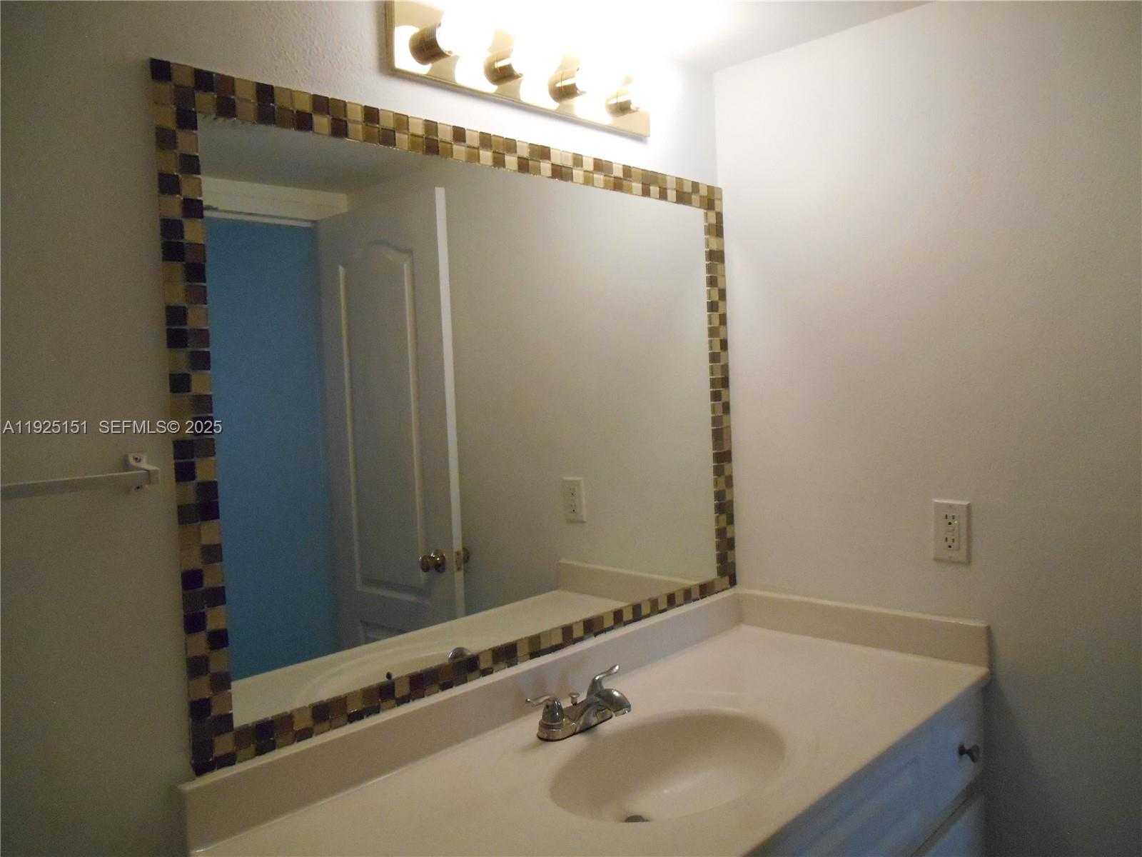 Small Image of 4910 NORTH WEST 79TH AVE #105, Doral Number 2