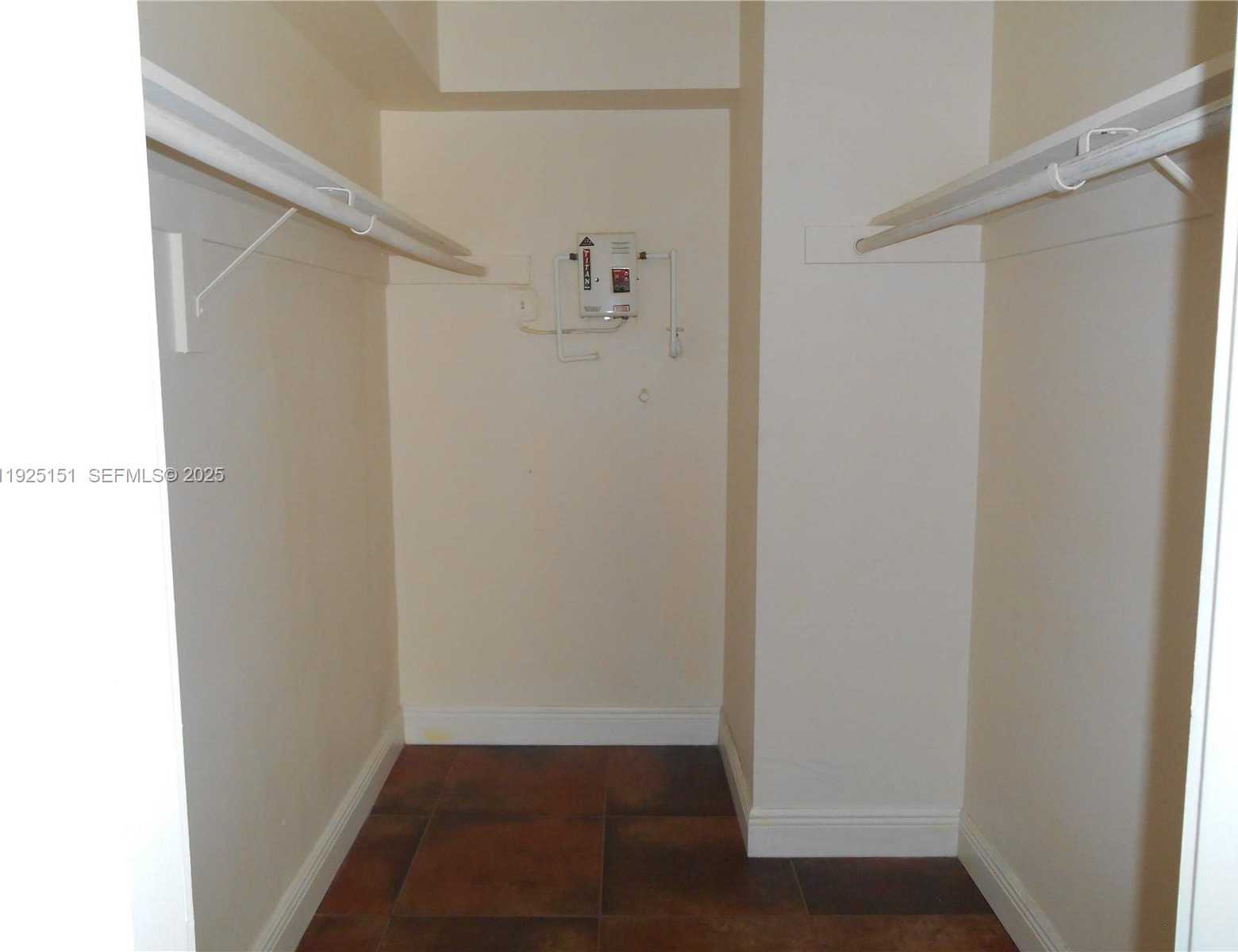 Small Image of 4910 NORTH WEST 79TH AVE #105, Doral Number 7