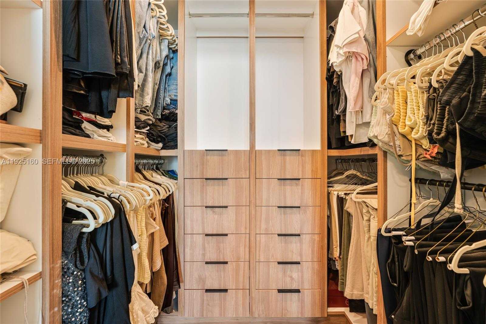 Small Image of 460 NORTH EAST 28TH ST #1806, Miami Number 22