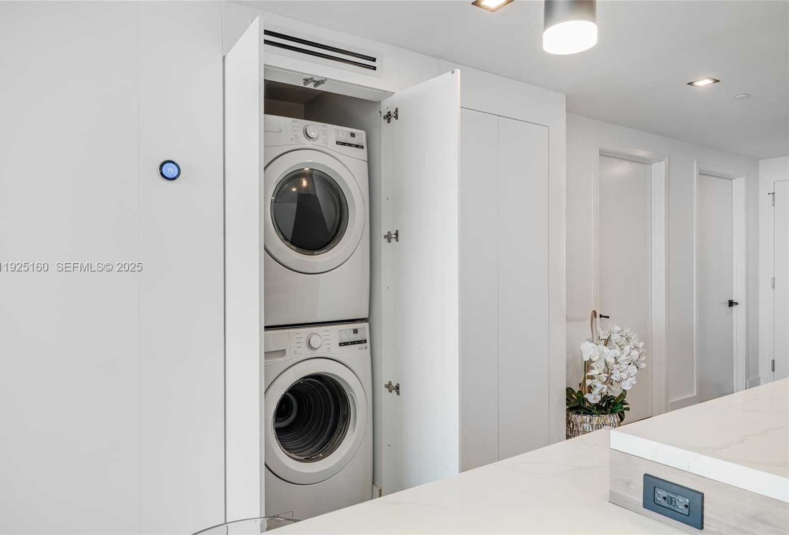 Small Image of 460 NORTH EAST 28TH ST #1806, Miami Number 29