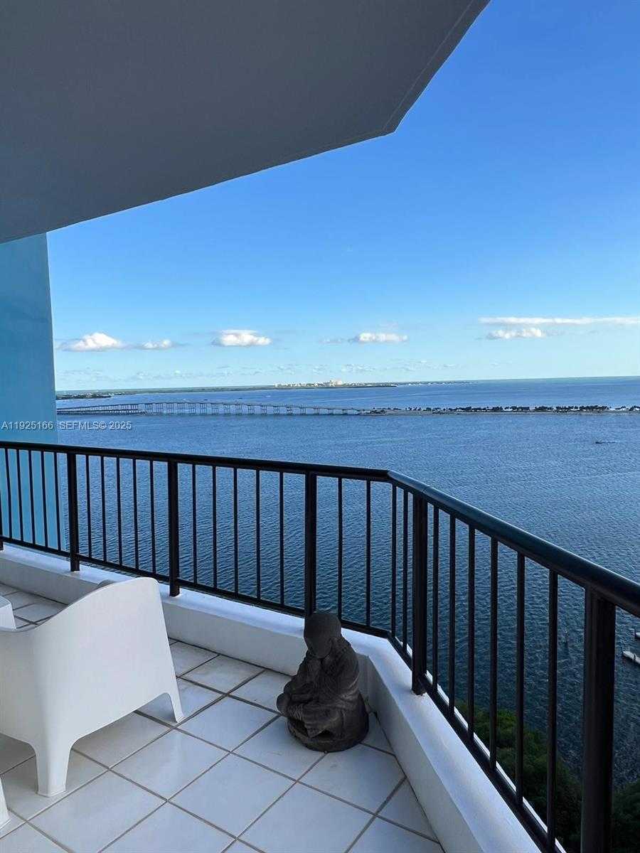 Small Image of 1581 BRICKELL AVE #2005, Miami Number 11