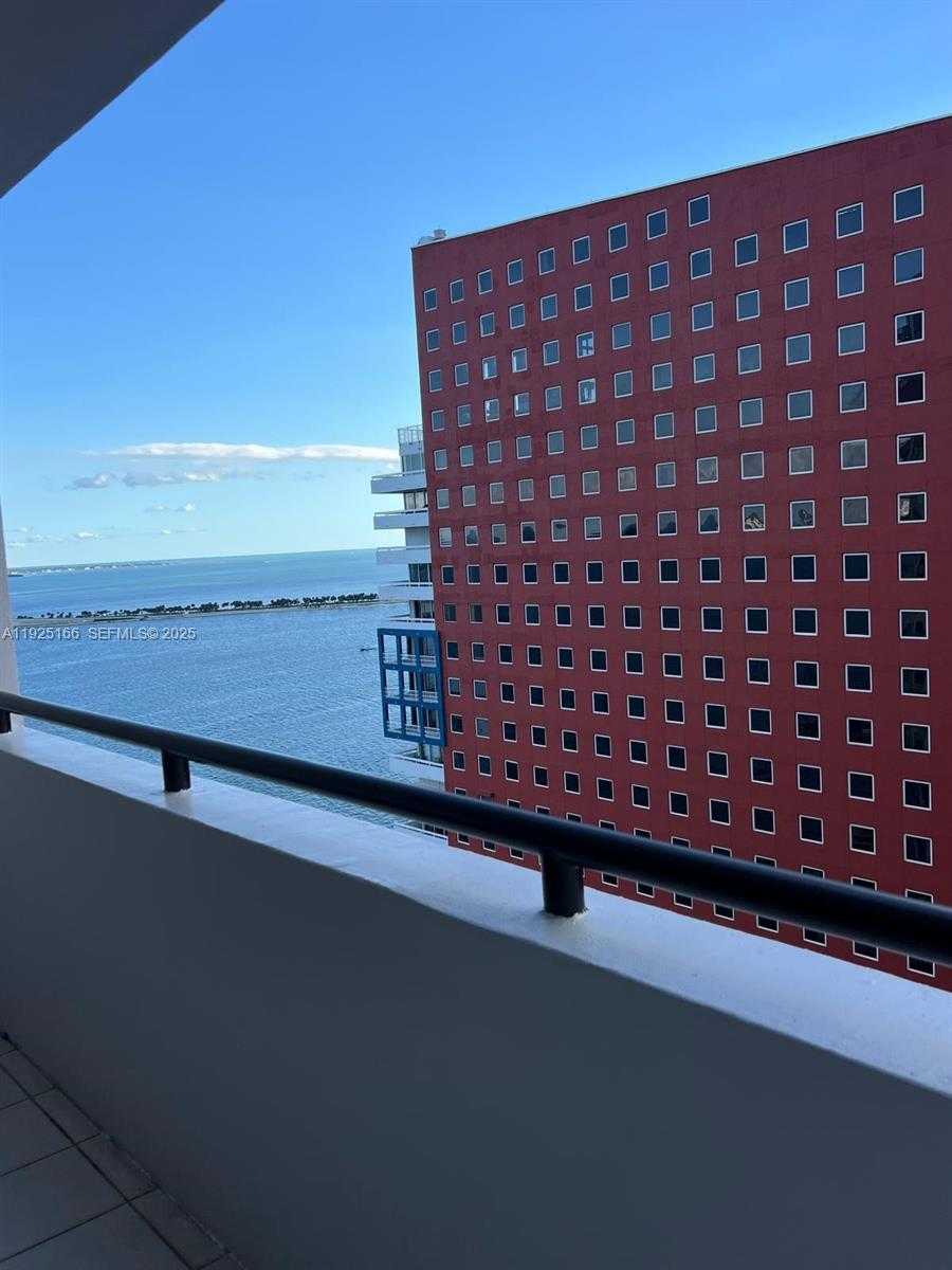 Small Image of 1581 BRICKELL AVE #2005, Miami Number 27