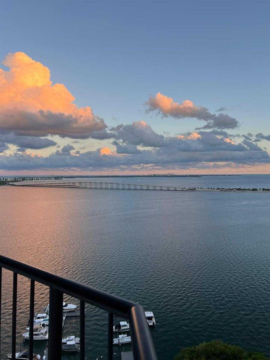 Small Image of 1581 BRICKELL AVE #2005, Miami Number 39