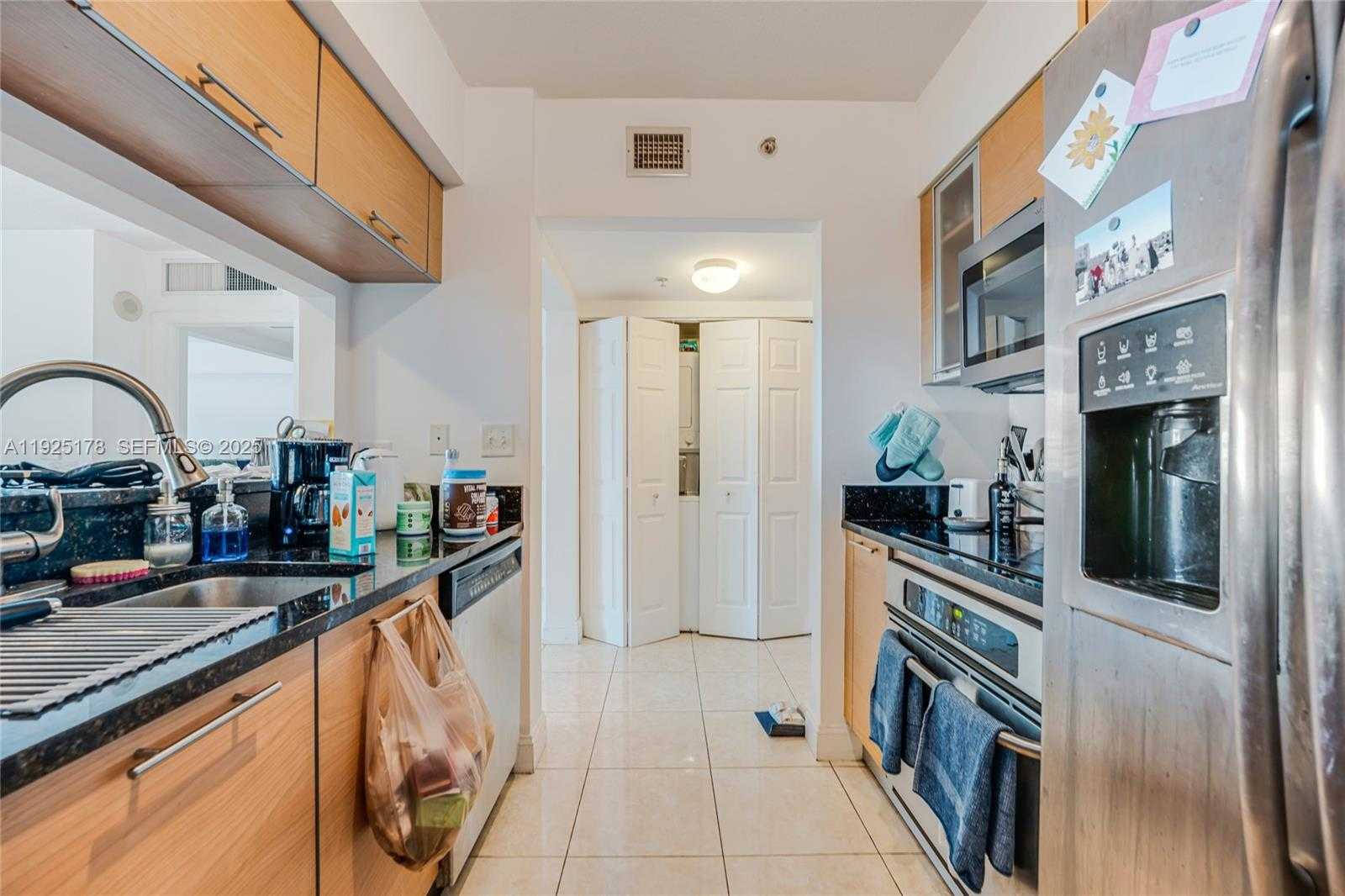 Small Image of 31 SOUTH EAST 5TH ST #409, Miami Number 10