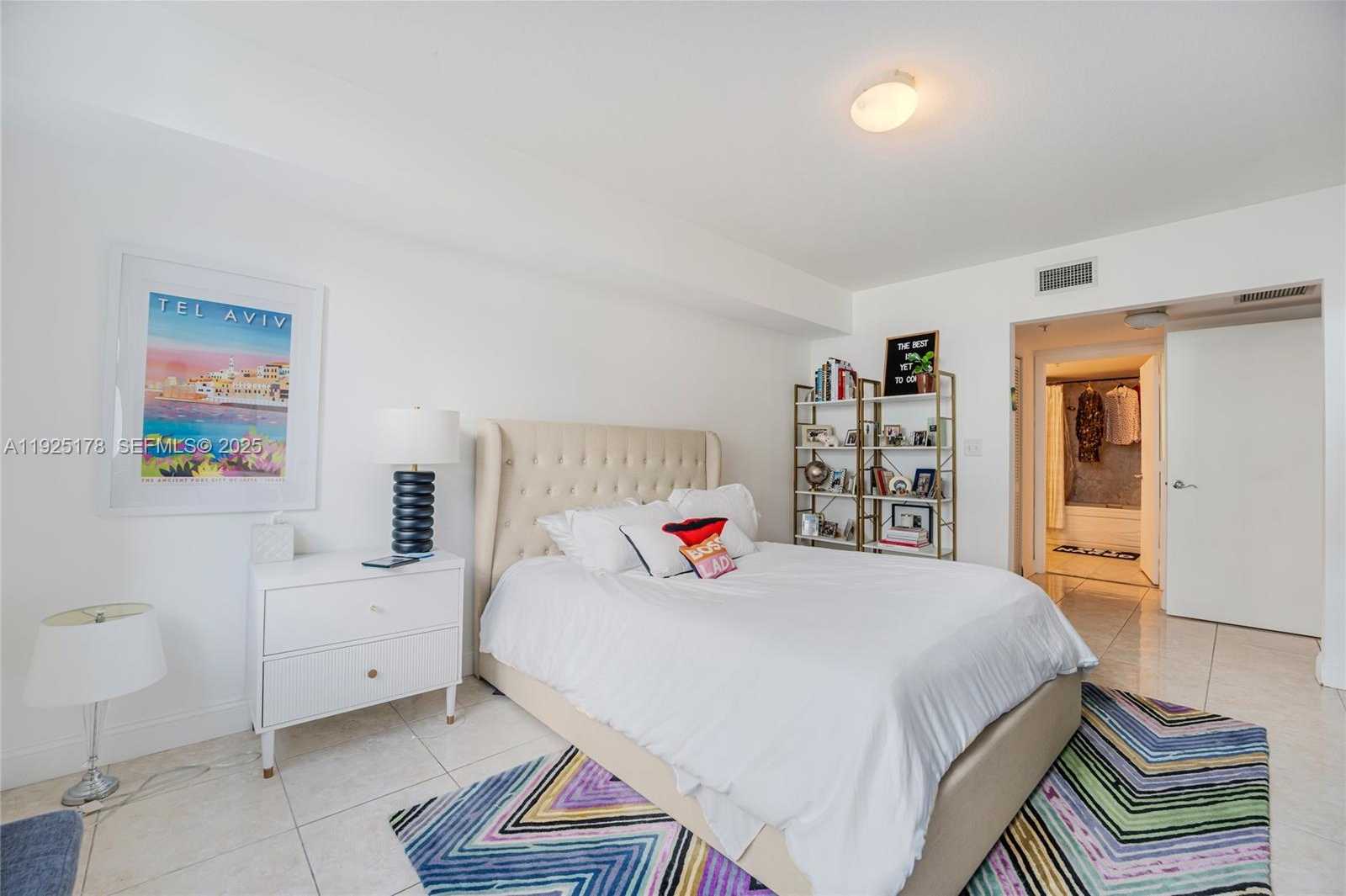 Small Image of 31 SOUTH EAST 5TH ST #409, Miami Number 14