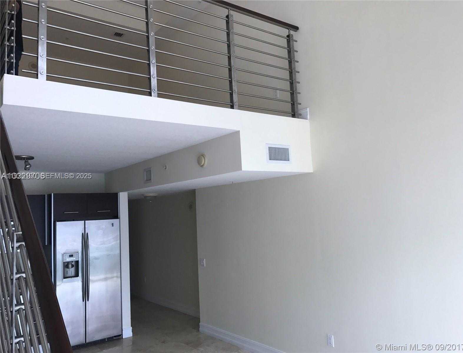 Small Image of 41 SOUTH EAST 5TH ST #1606, Miami Number 4