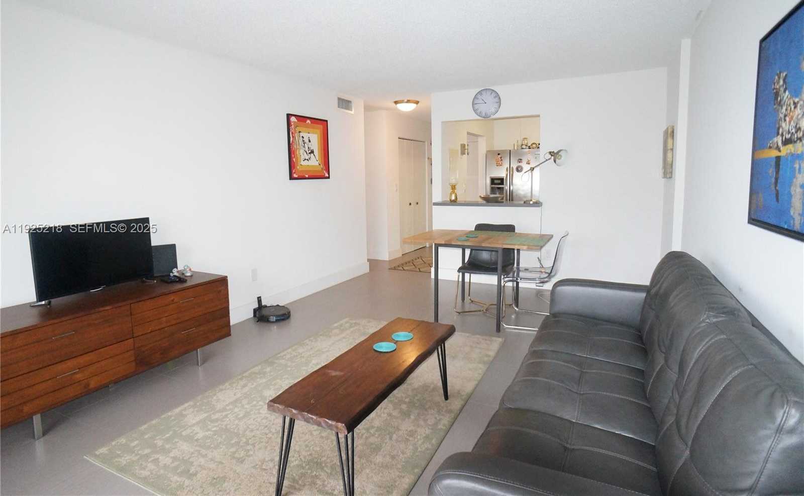 Small Image of 16950 WEST DIXIE HWY #A439, North Miami Beach Number 5