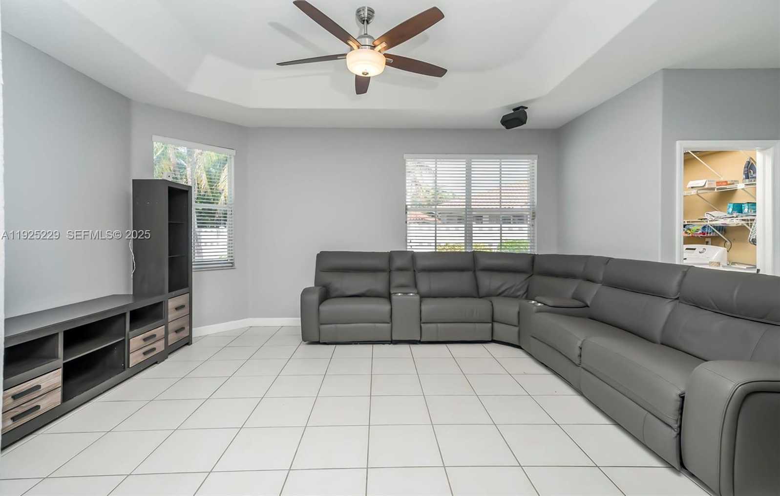 Small Image of 3808 SOUTH WEST 165TH TER, Miramar Number 12