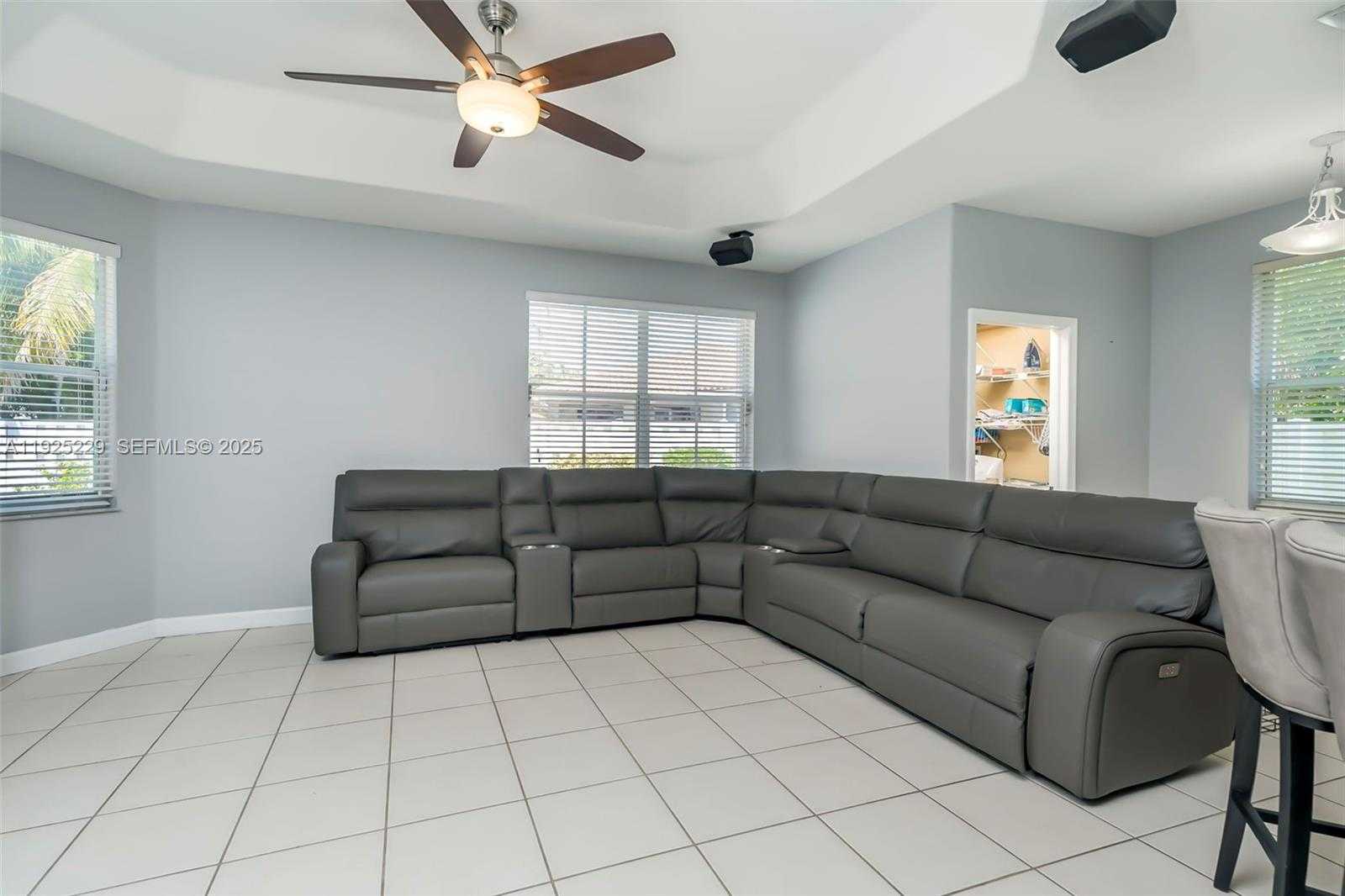 Small Image of 3808 SOUTH WEST 165TH TER, Miramar Number 13