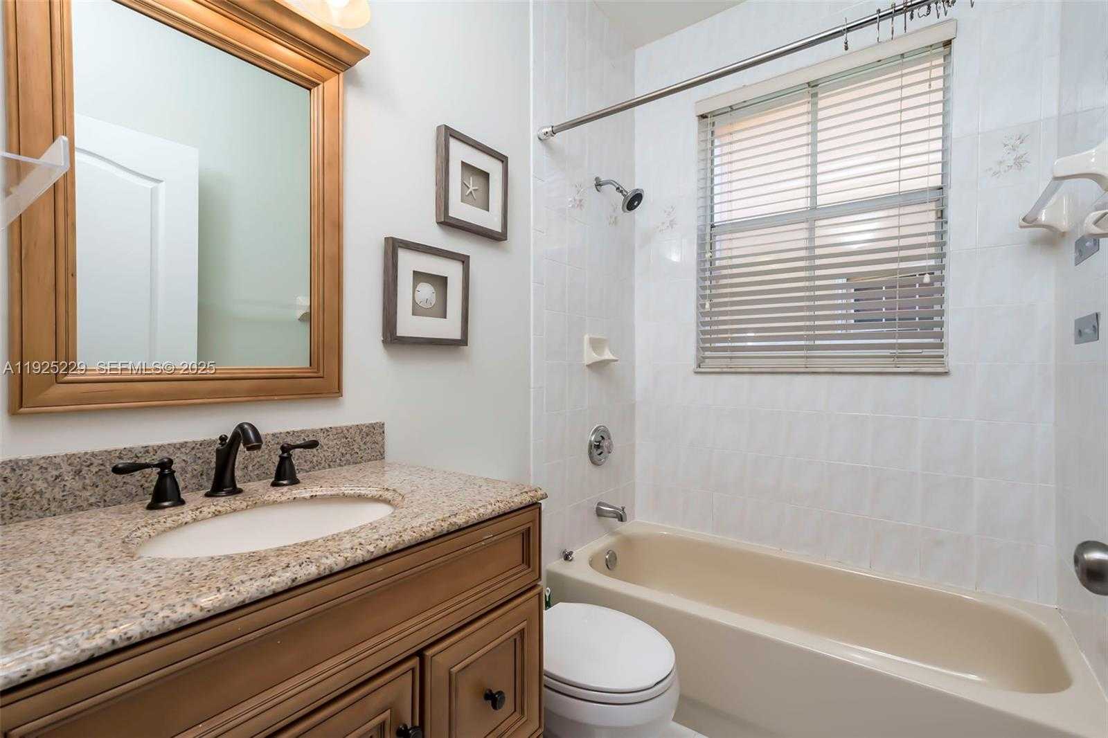 Small Image of 3808 SOUTH WEST 165TH TER, Miramar Number 18