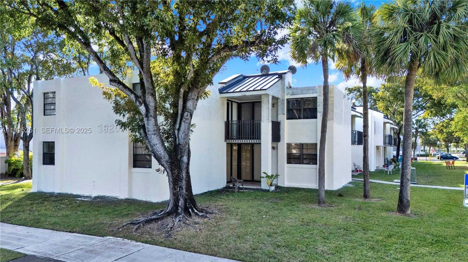 Small Image of 3620 SOUTH WEST 114TH AVE #2-104, Miami Number 21