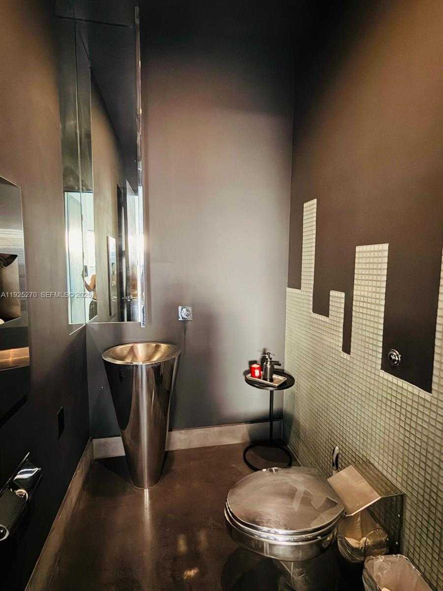 Small Image of 21025 NORTH EAST 38TH AVE #81, Aventura Number 19