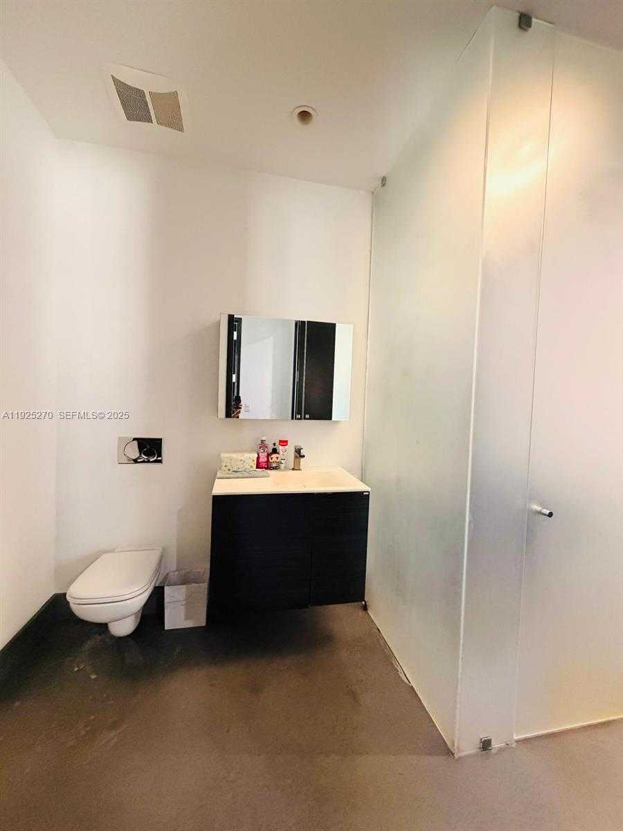 Small Image of 21025 NORTH EAST 38TH AVE #81, Aventura Number 38