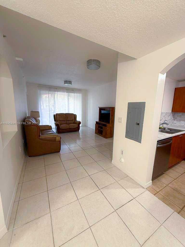 Small Image of 6630 NORTH WEST 114TH AVE #1502, Doral Number 14