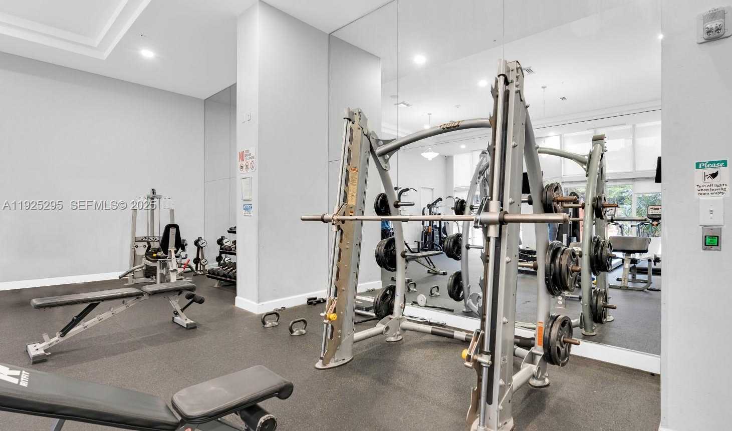 Small Image of 18800 NORTH EAST 29TH AVE #PH20, Aventura Number 31