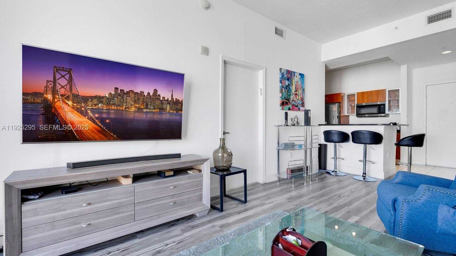 Small Image of 18800 NORTH EAST 29TH AVE #PH20, Aventura Number 4