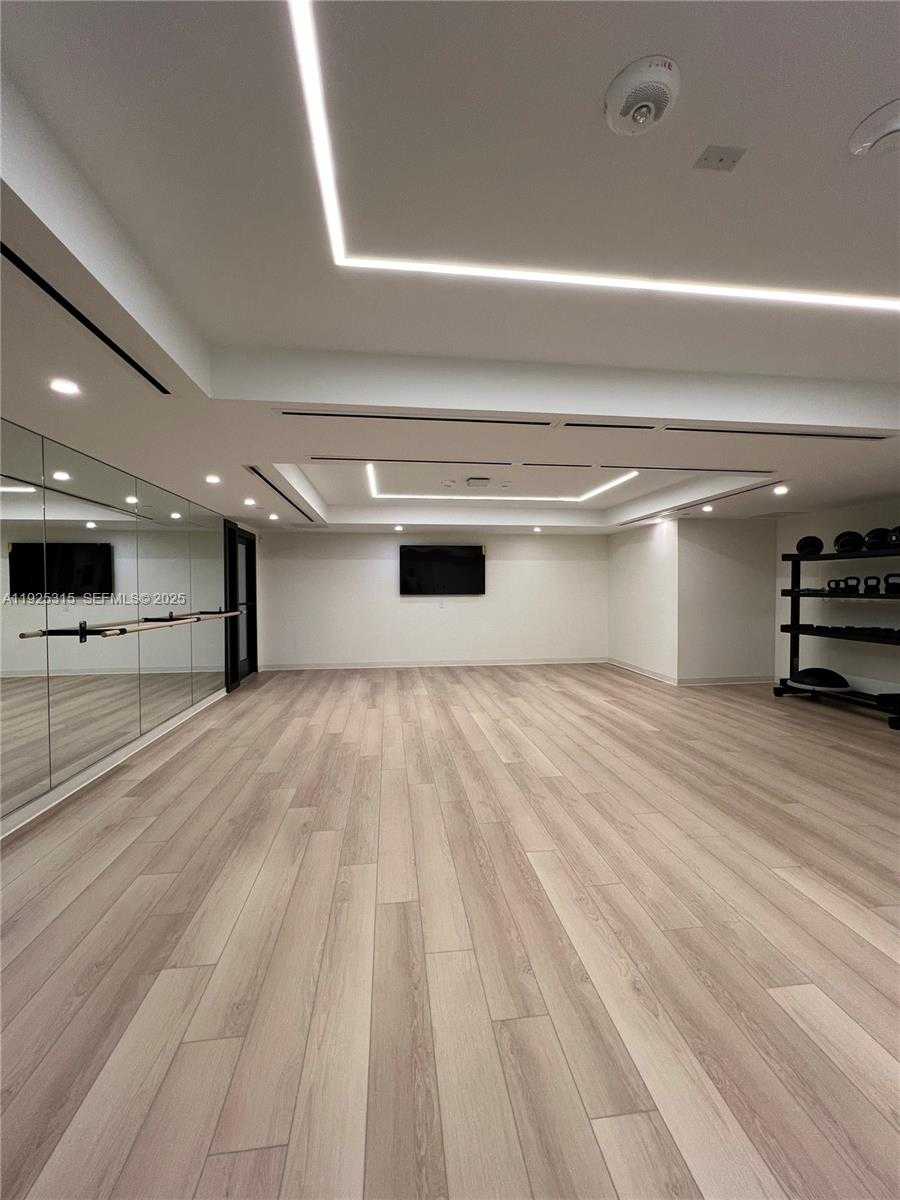 Small Image of 225 NORTH MIAMI AVE #1502, Miami Number 12