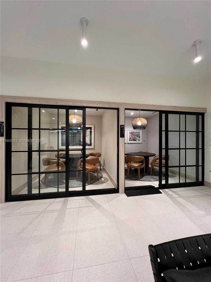 Small Image of 225 NORTH MIAMI AVE #1502, Miami Number 15