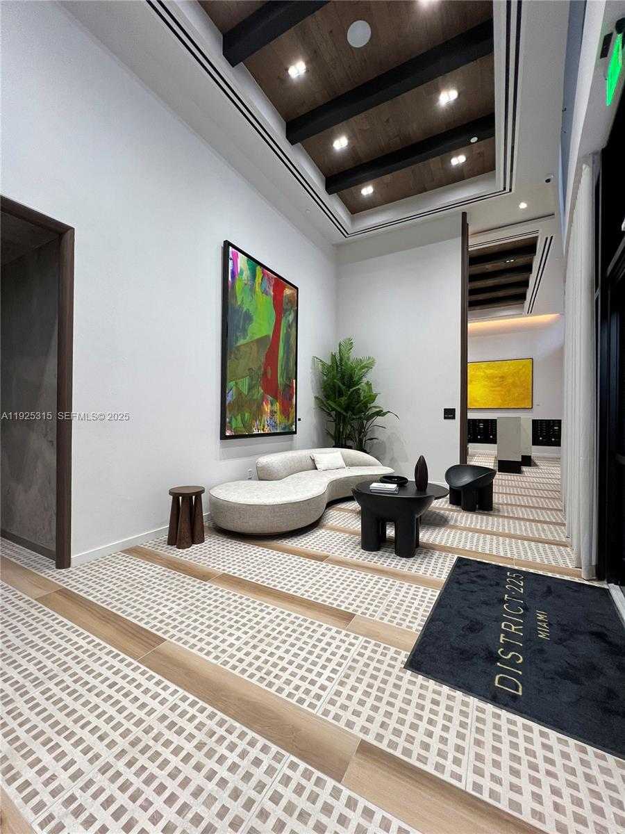 Small Image of 225 NORTH MIAMI AVE #1502, Miami Number 2