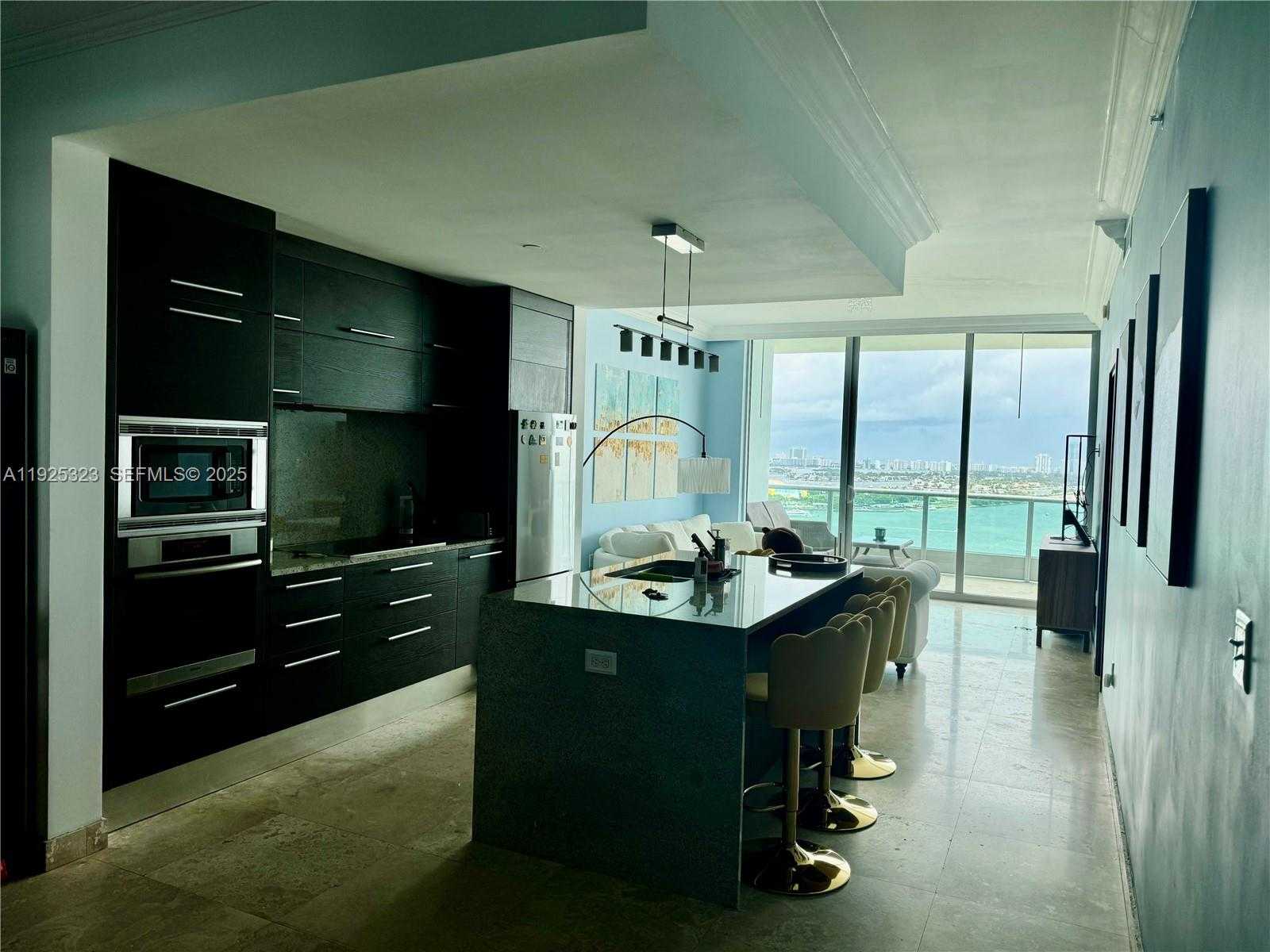 Small Image of 900 BISCAYNE BLVD #2604, Miami Number 14