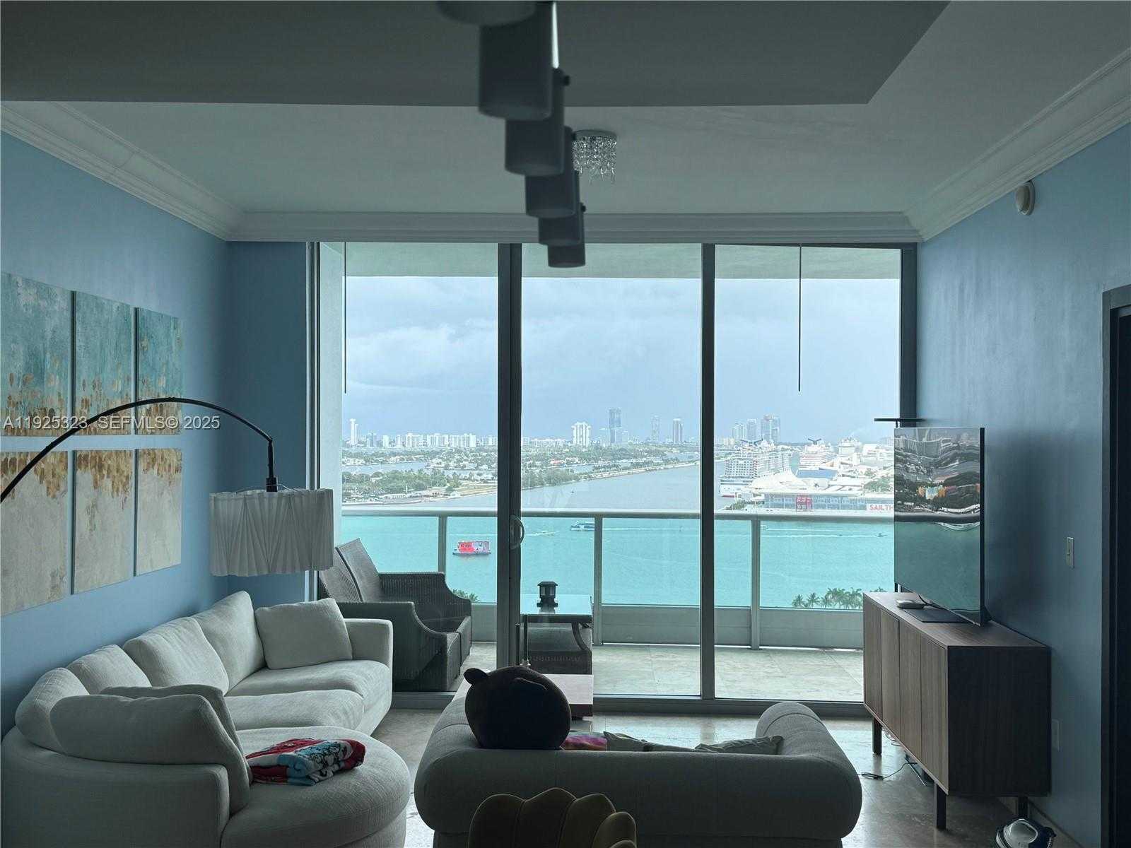 Small Image of 900 BISCAYNE BLVD #2604, Miami Number 20
