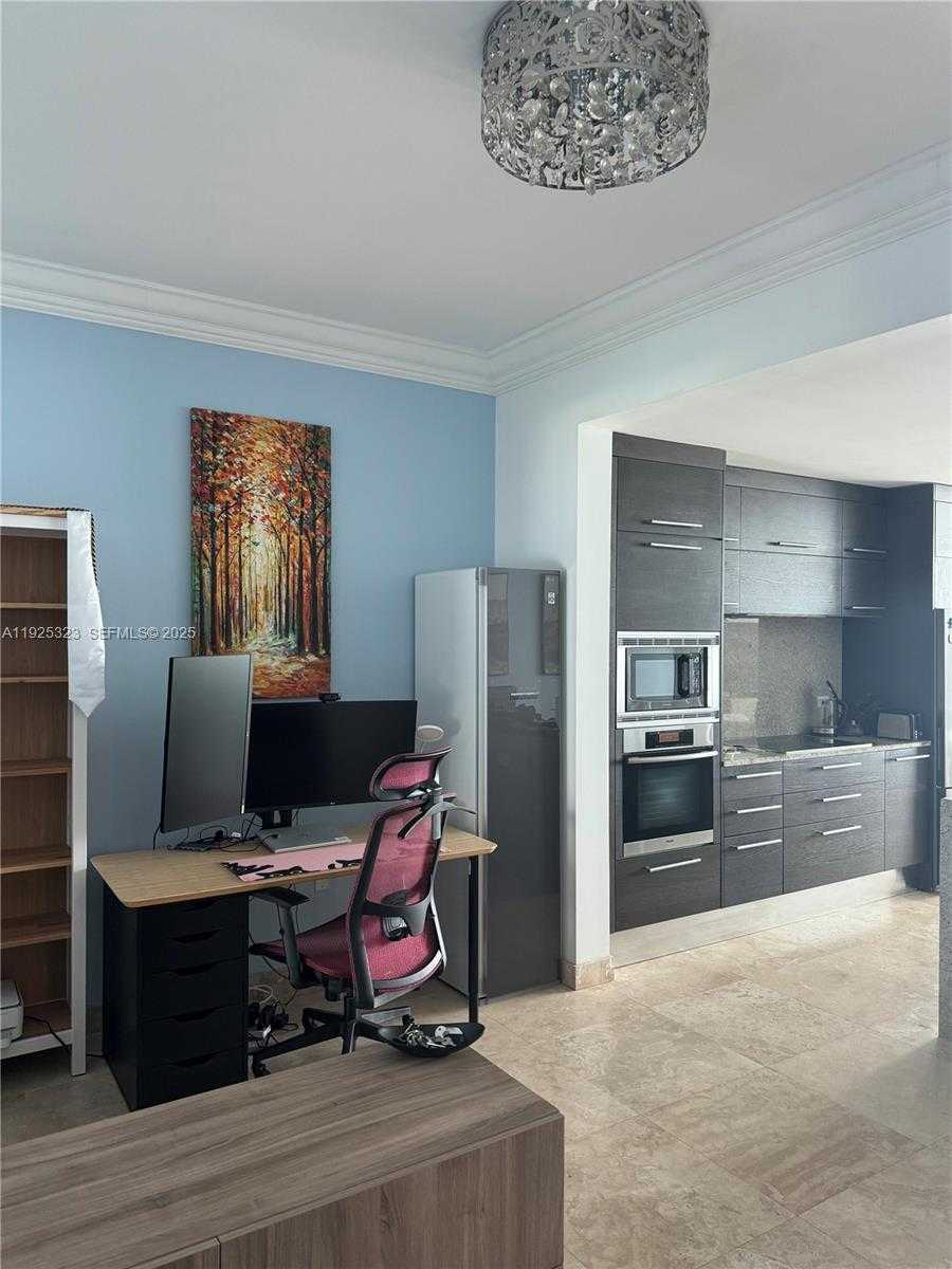 Small Image of 900 BISCAYNE BLVD #2604, Miami Number 37