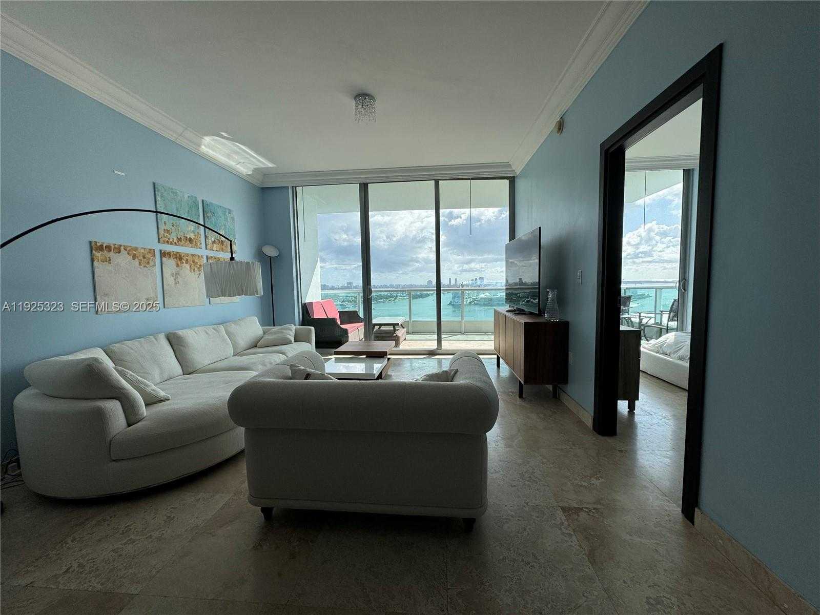 Small Image of 900 BISCAYNE BLVD #2604, Miami Number 8