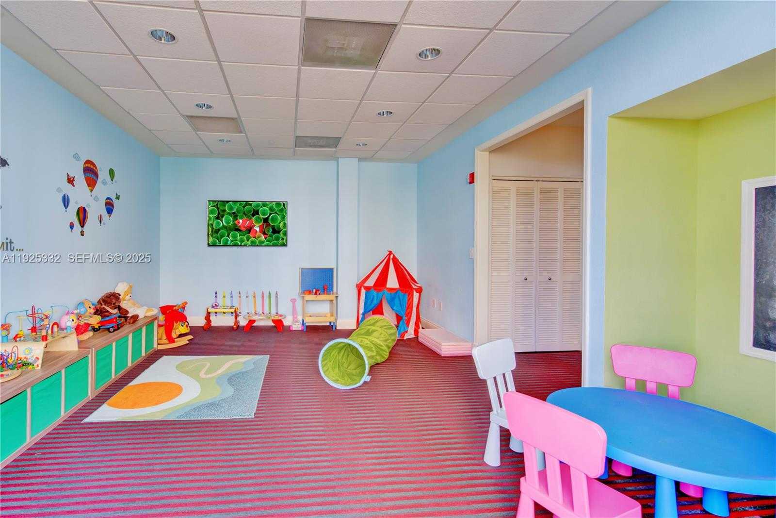 Small Image of 808 BRICKELL KEY DR #3304, Miami Number 39