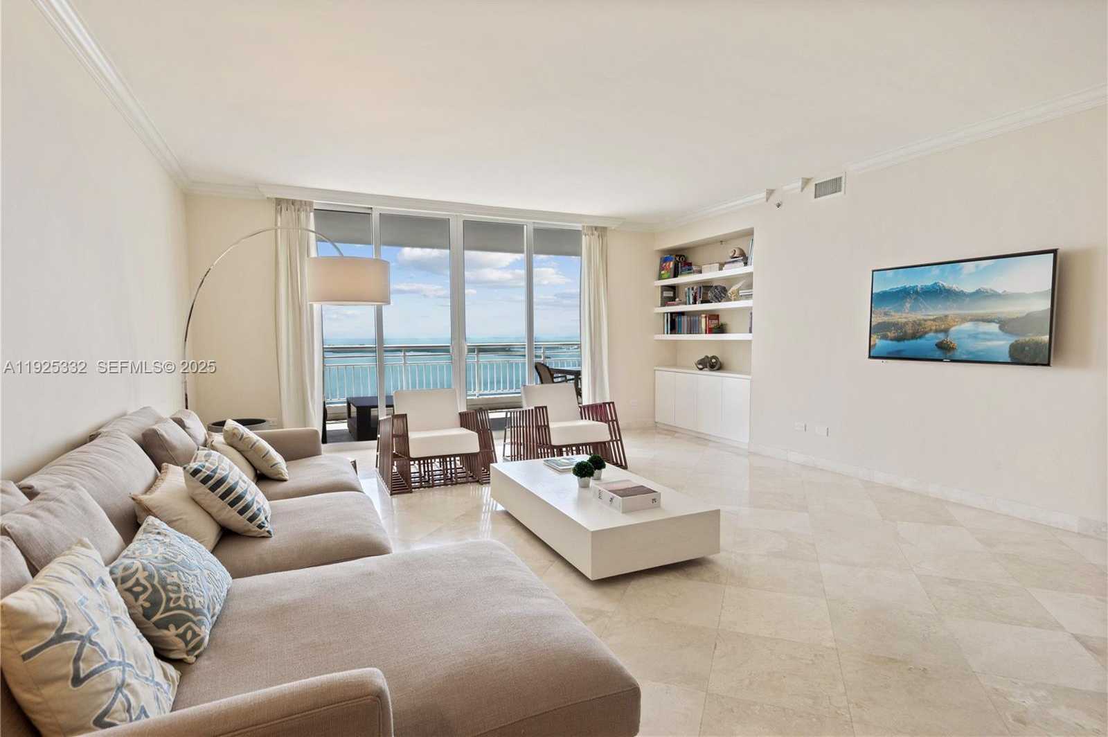 Small Image of 808 BRICKELL KEY DR #3304, Miami Number 5