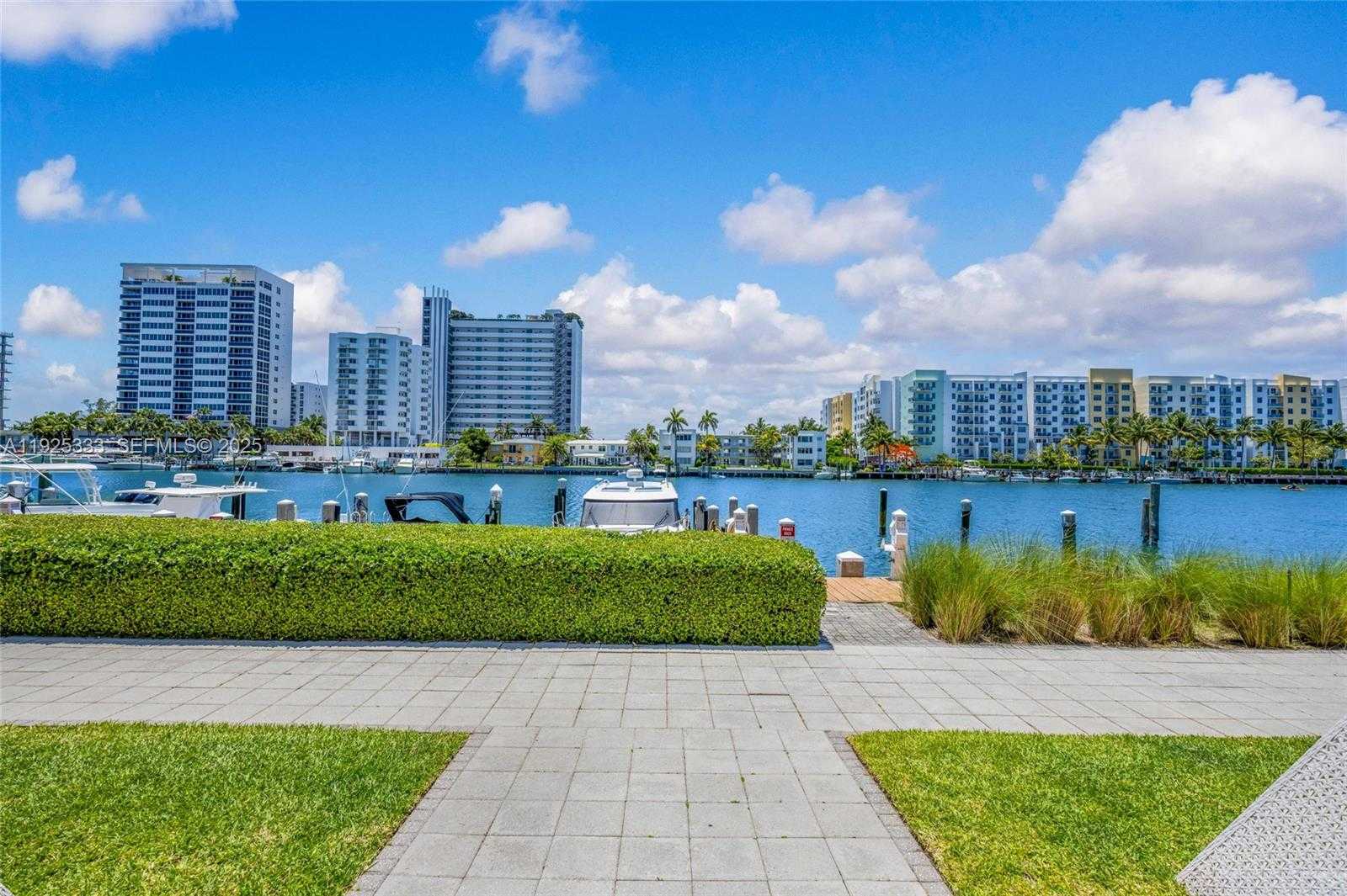 Small Image of 7930 EAST DR #DR, North Bay Village Number 23