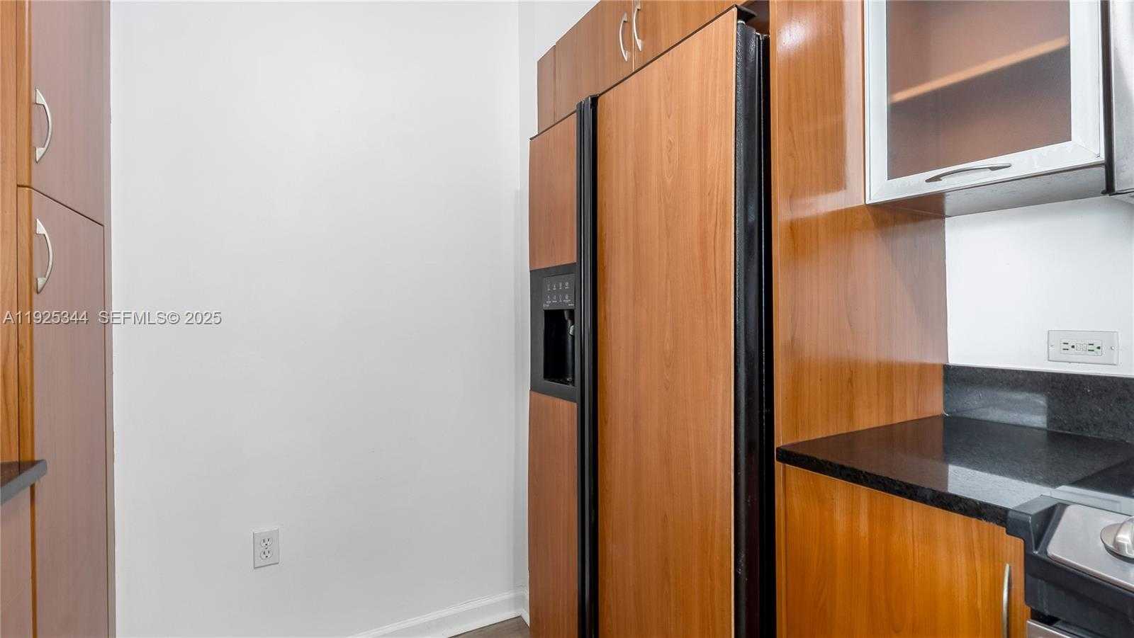 Small Image of 18800 NORTH EAST 29TH AVE #1012, Aventura Number 11