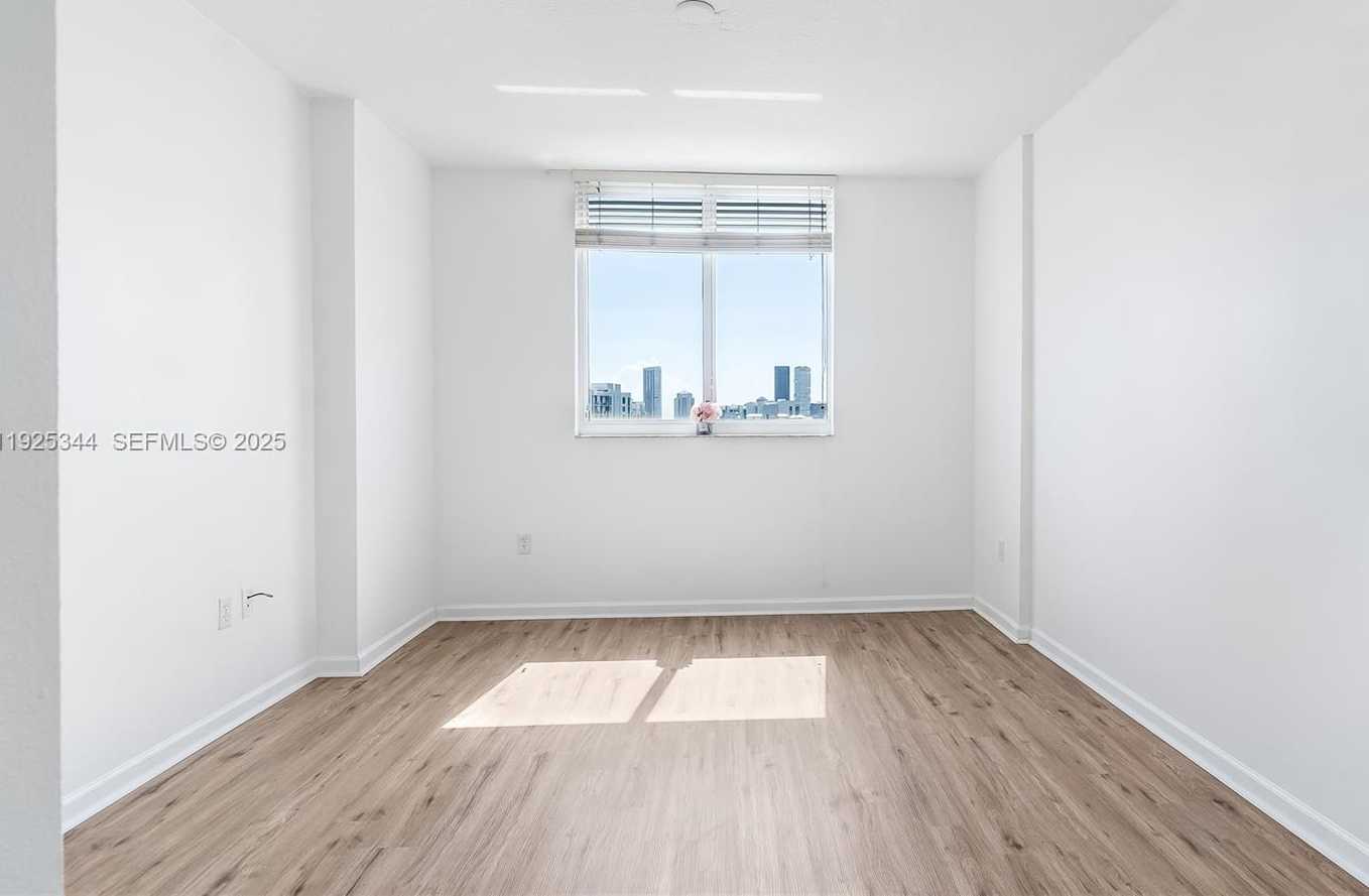 Small Image of 18800 NORTH EAST 29TH AVE #1012, Aventura Number 20