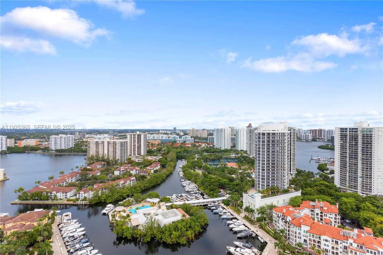 Small Image of 2000 ISLAND BLVD #PH-5, Aventura Number 18