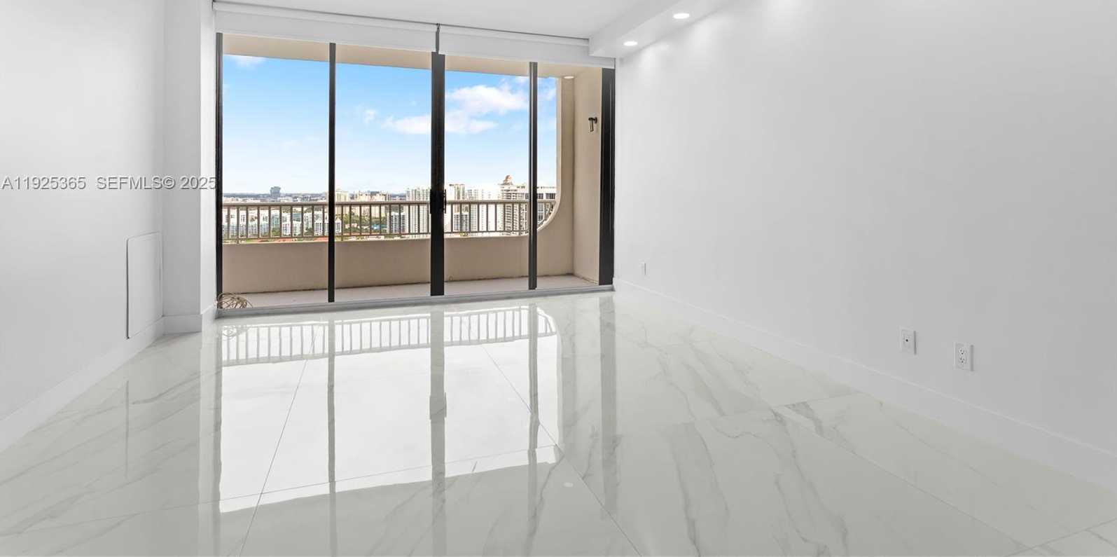 Small Image of 2000 ISLAND BLVD #PH-5, Aventura Number 26