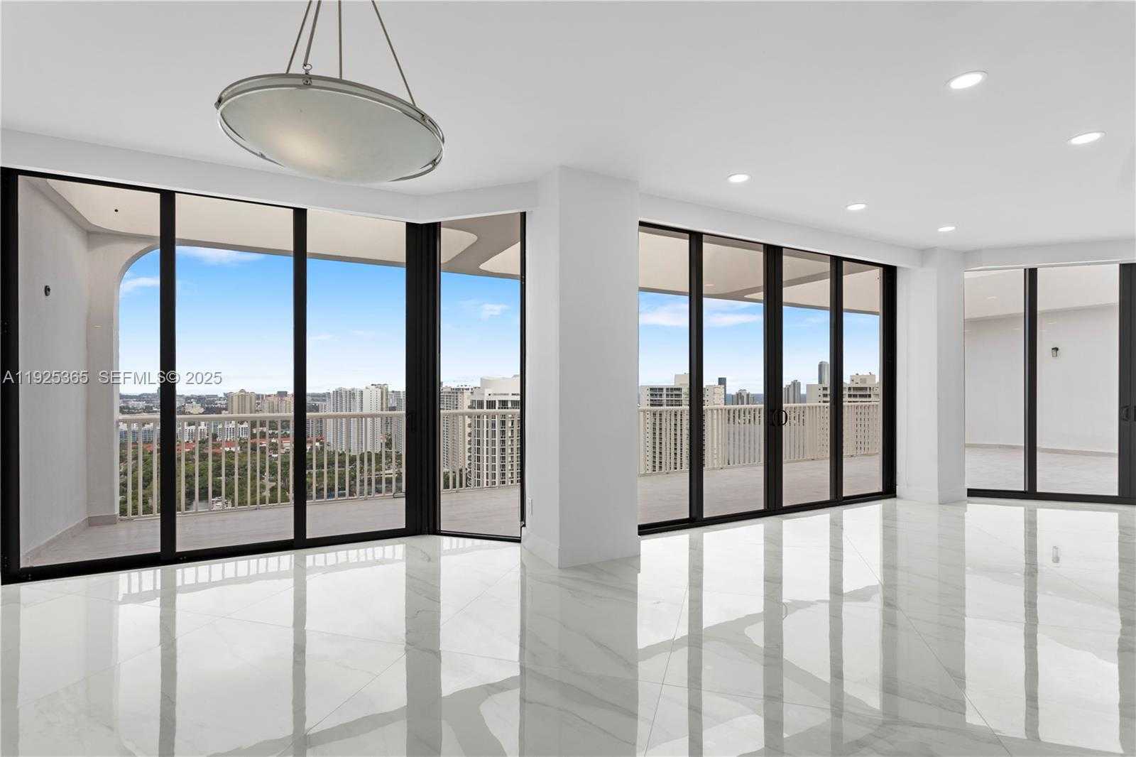 Small Image of 2000 ISLAND BLVD #PH-5, Aventura Number 6