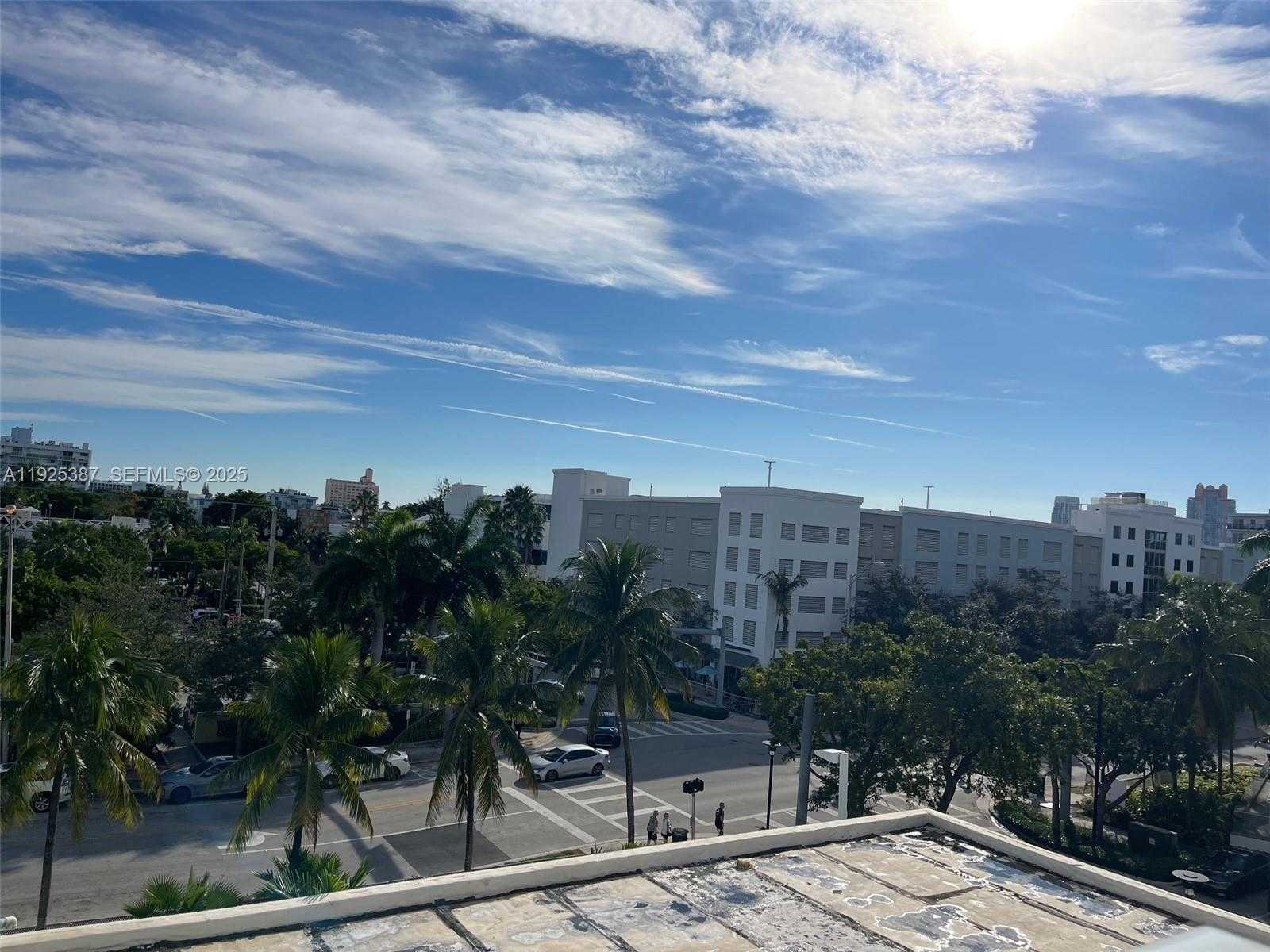 Small Image of 1000 WEST AVE #431, Miami Beach Number 18