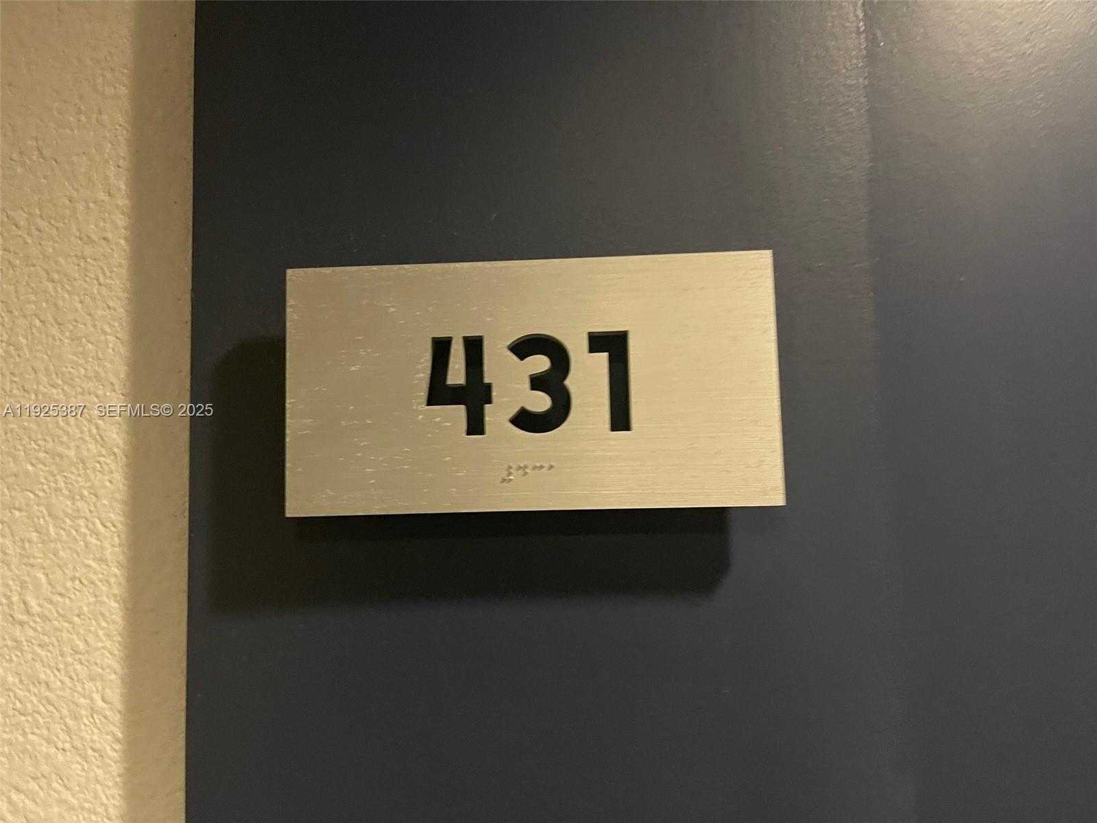 Small Image of 1000 WEST AVE #431, Miami Beach Number 2