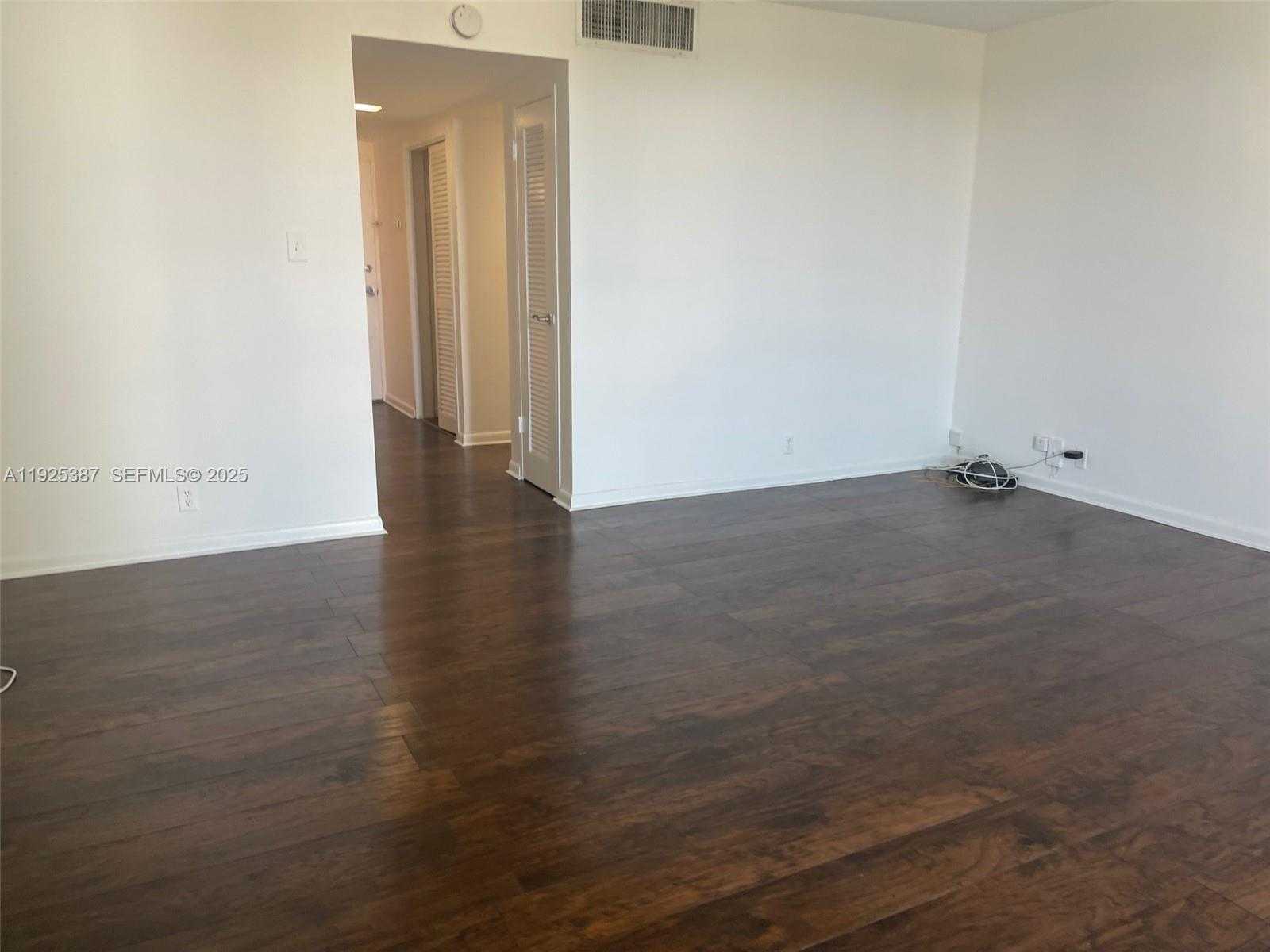 Small Image of 1000 WEST AVE #431, Miami Beach Number 29