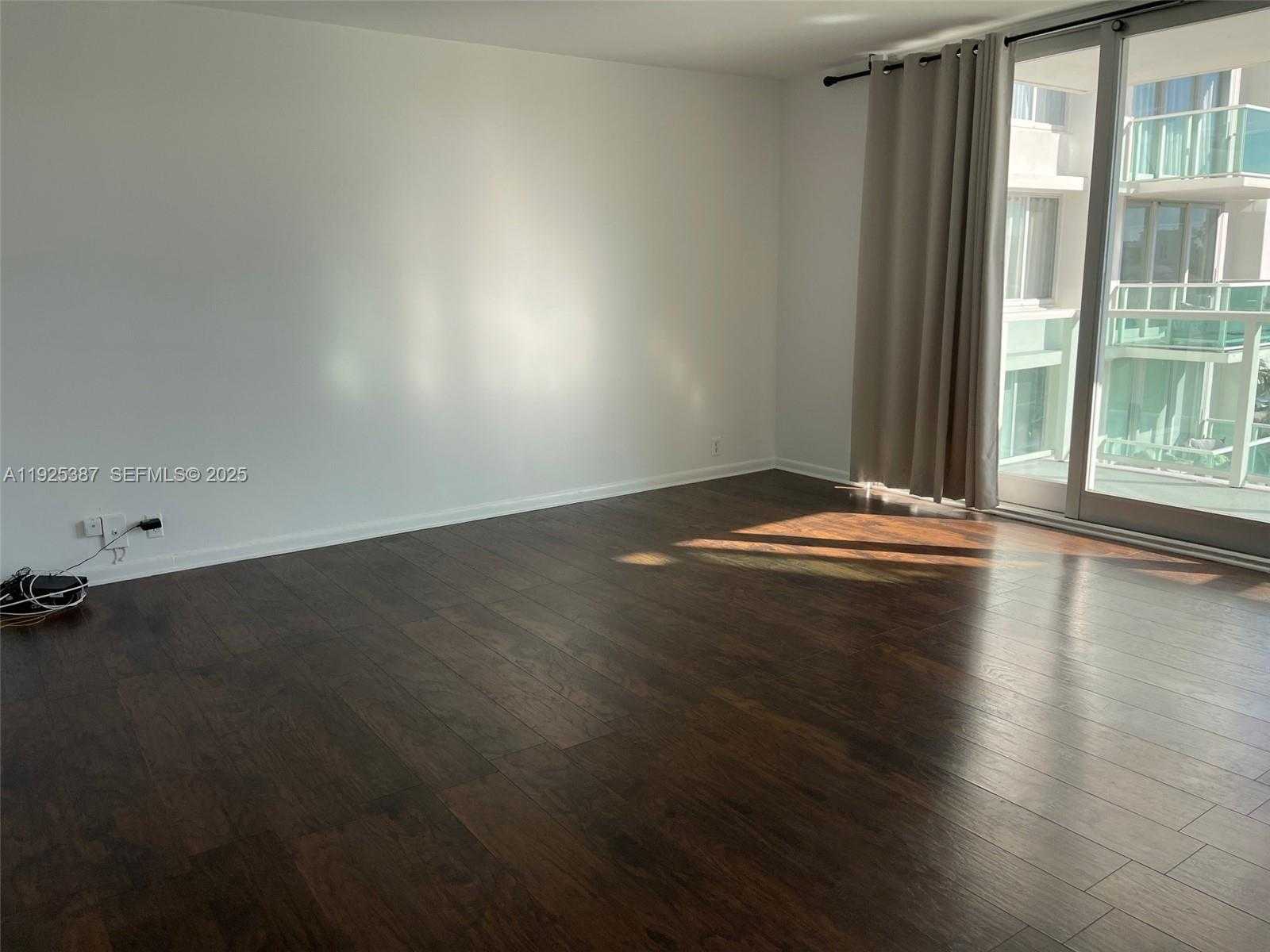 Small Image of 1000 WEST AVE #431, Miami Beach Number 33