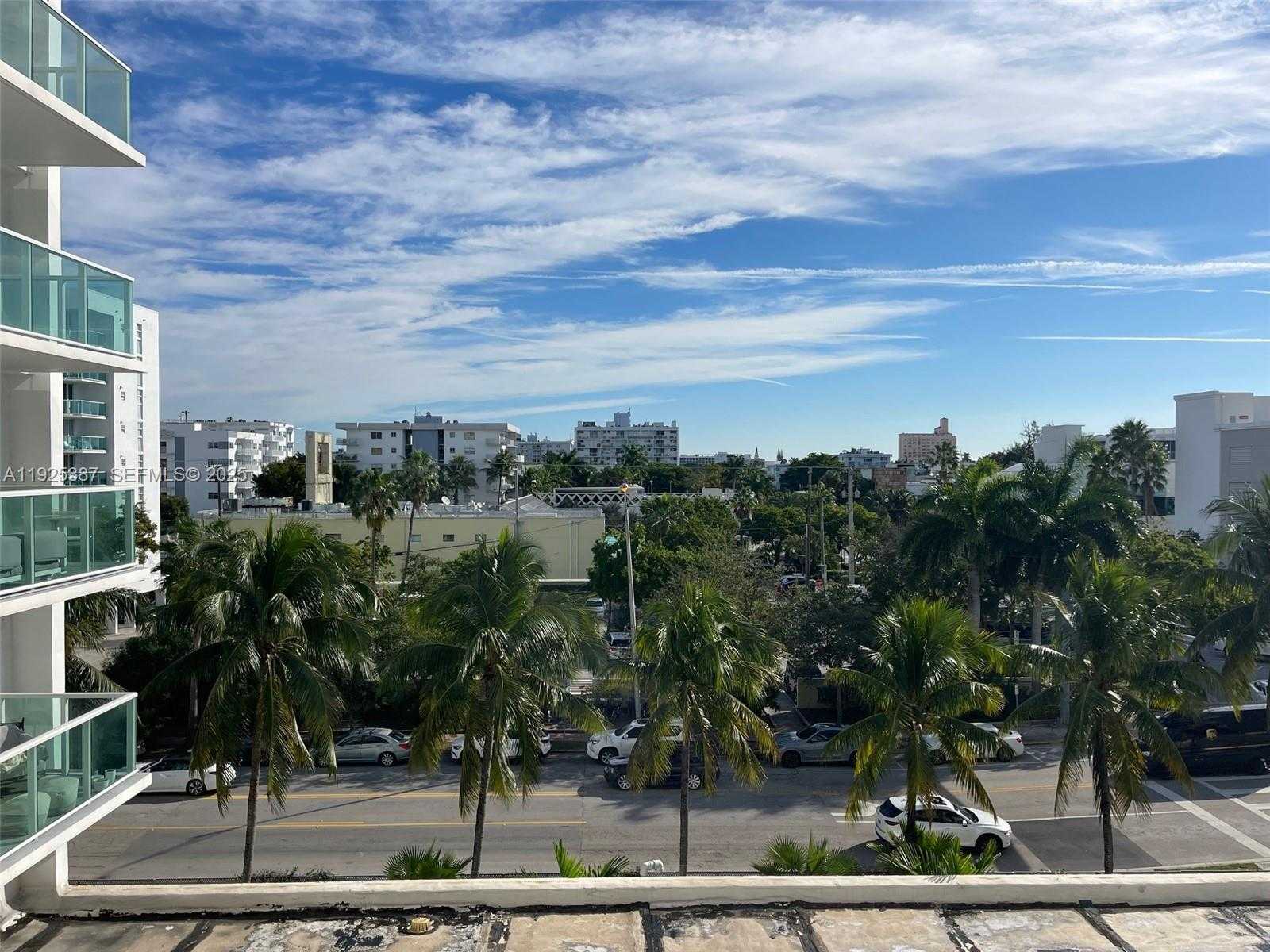 Small Image of 1000 WEST AVE #431, Miami Beach Number 65