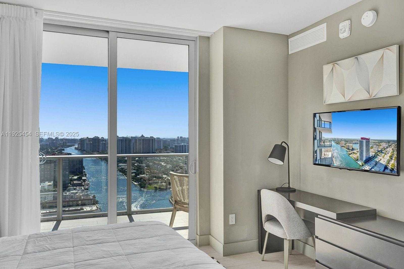 Small Image of 4010 SOUTH OCEAN DR #R1108, Hollywood Number 14