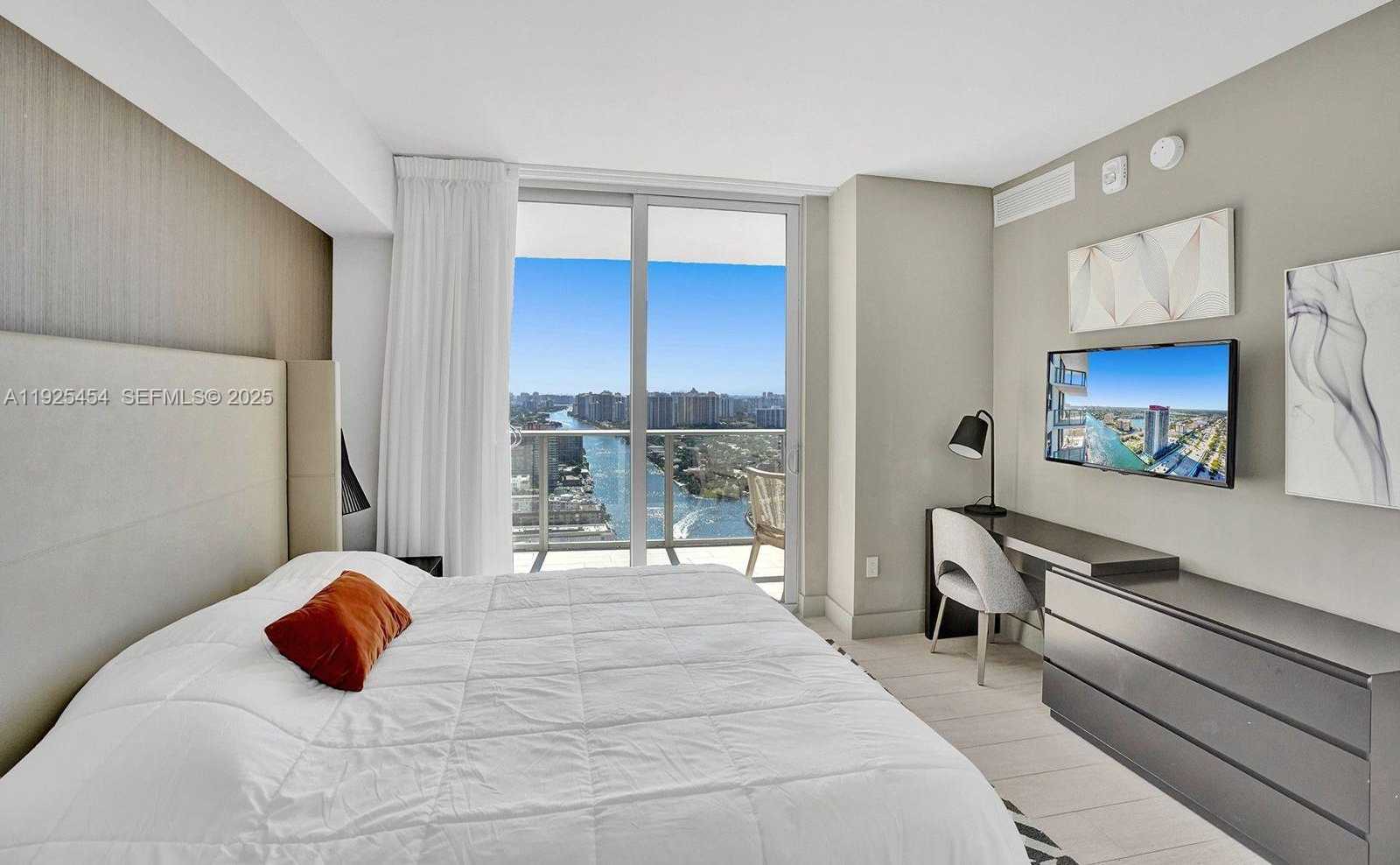 Small Image of 4010 SOUTH OCEAN DR #R1108, Hollywood Number 15