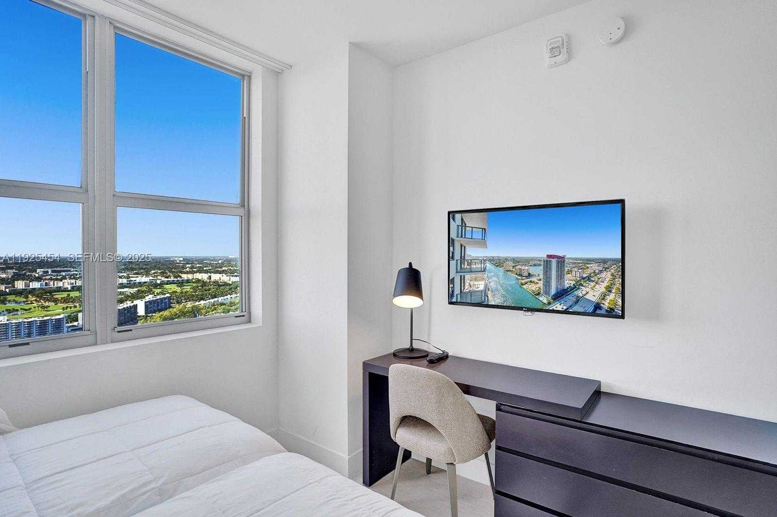 Small Image of 4010 SOUTH OCEAN DR #R1108, Hollywood Number 22