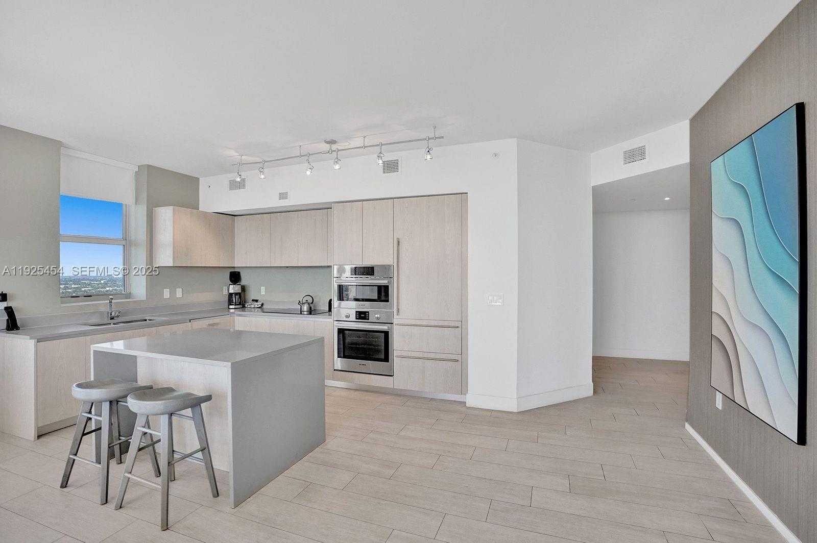 Small Image of 4010 SOUTH OCEAN DR #R1108, Hollywood Number 6