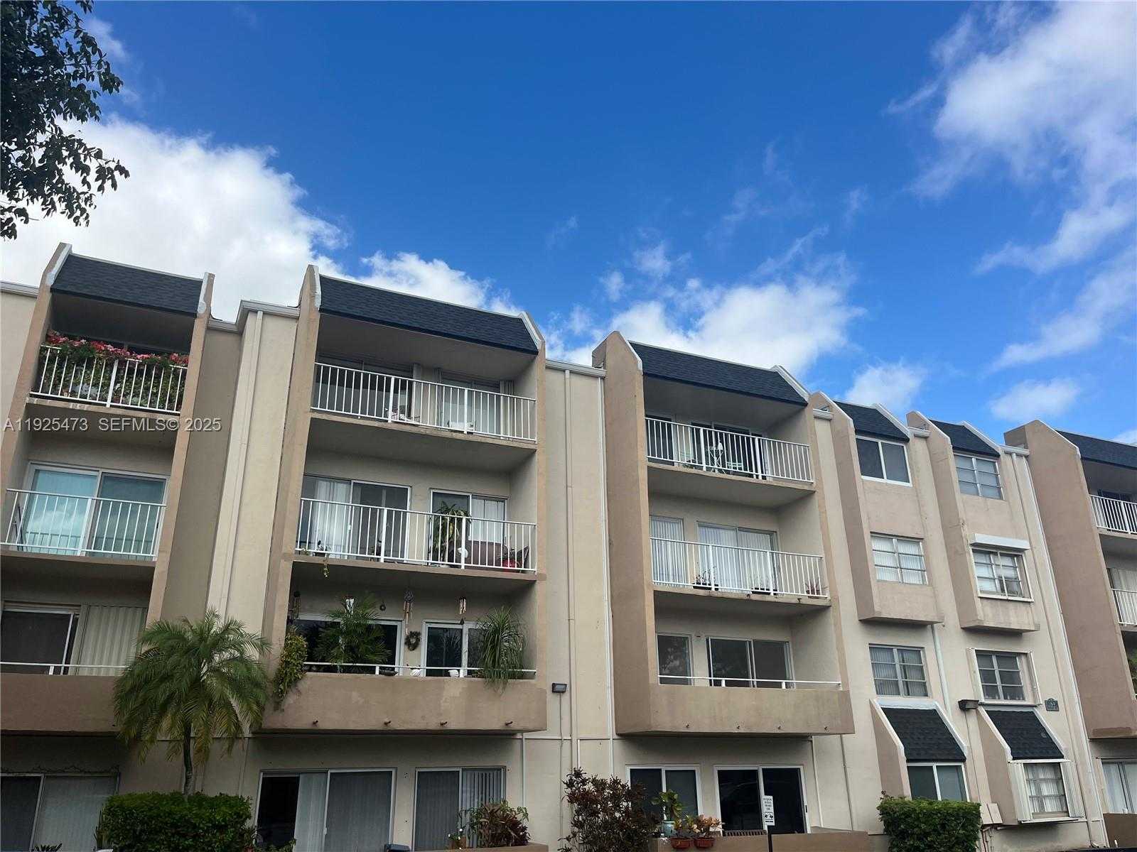 Small Image of 7725 SOUTH WEST 86TH ST #A1-314, Miami Number 4