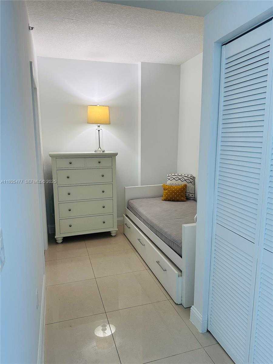 Small Image of 333 NORTH EAST 24TH ST #1507, Miami Number 9